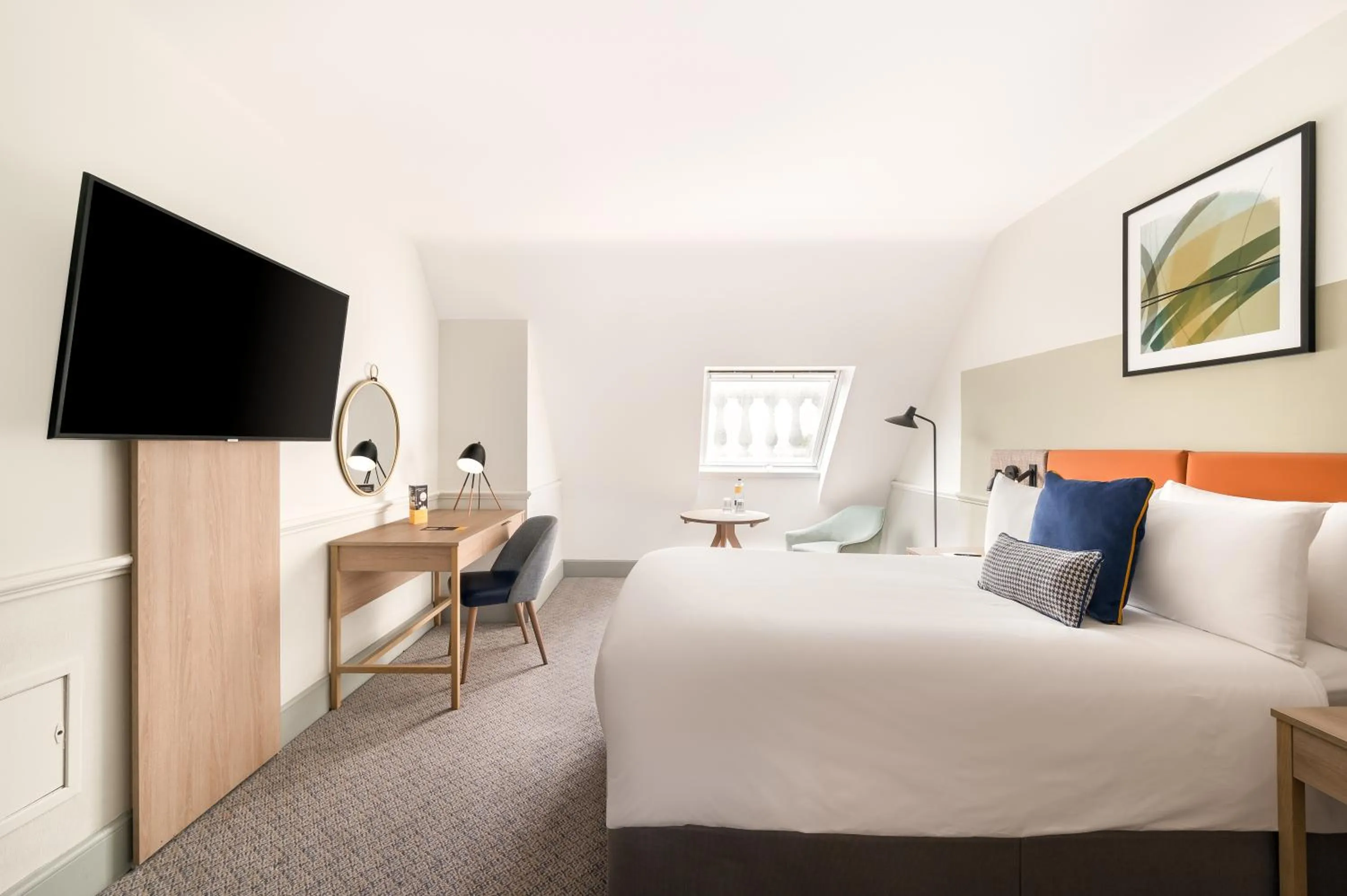 Bedroom, Bed in voco Edinburgh - Royal Terrace, an IHG Hotel