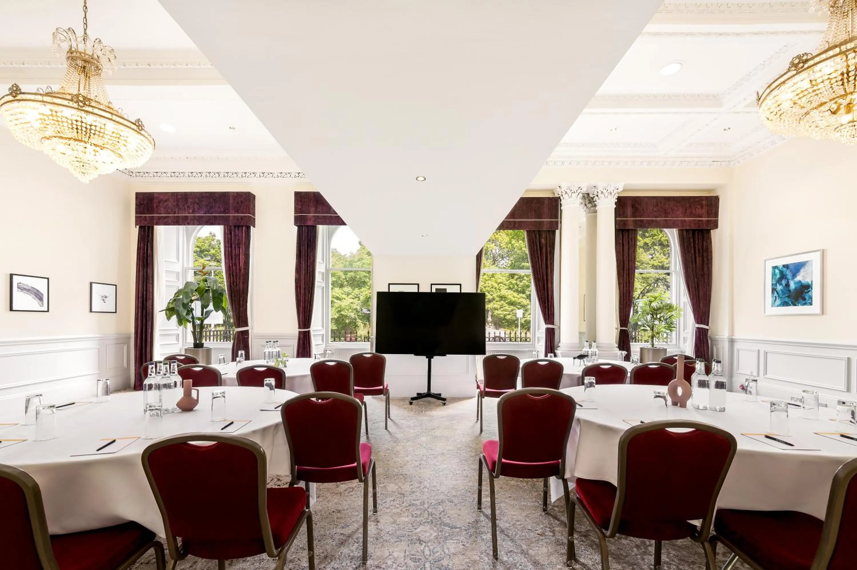 Meeting/conference room in voco Edinburgh - Royal Terrace, an IHG Hotel