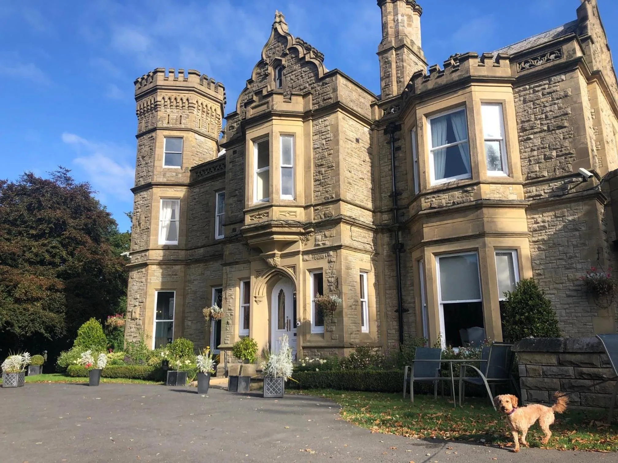 Property building in Hollin House Hotel