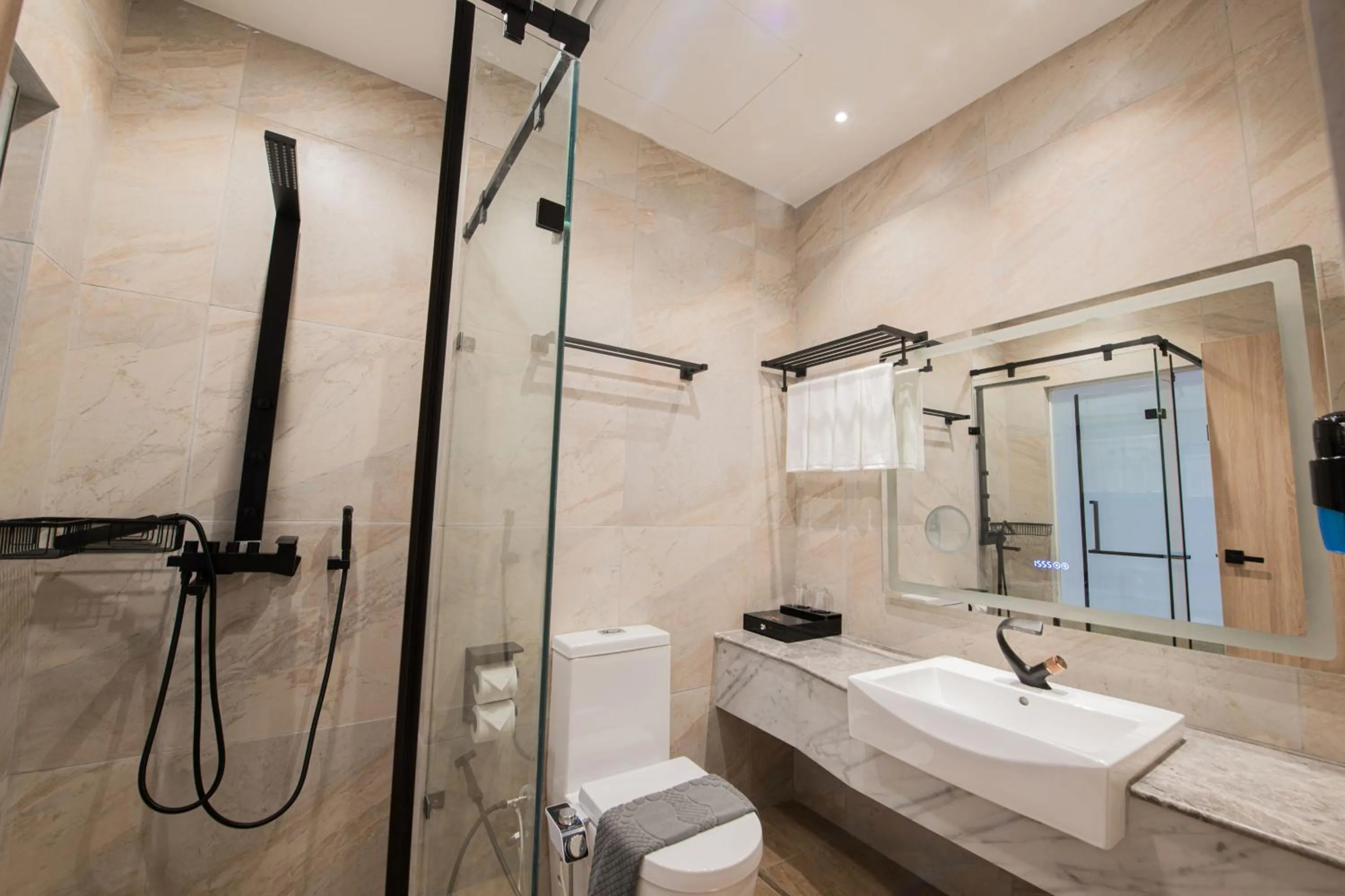 Bathroom in Grand InHotel Kota Kinabalu