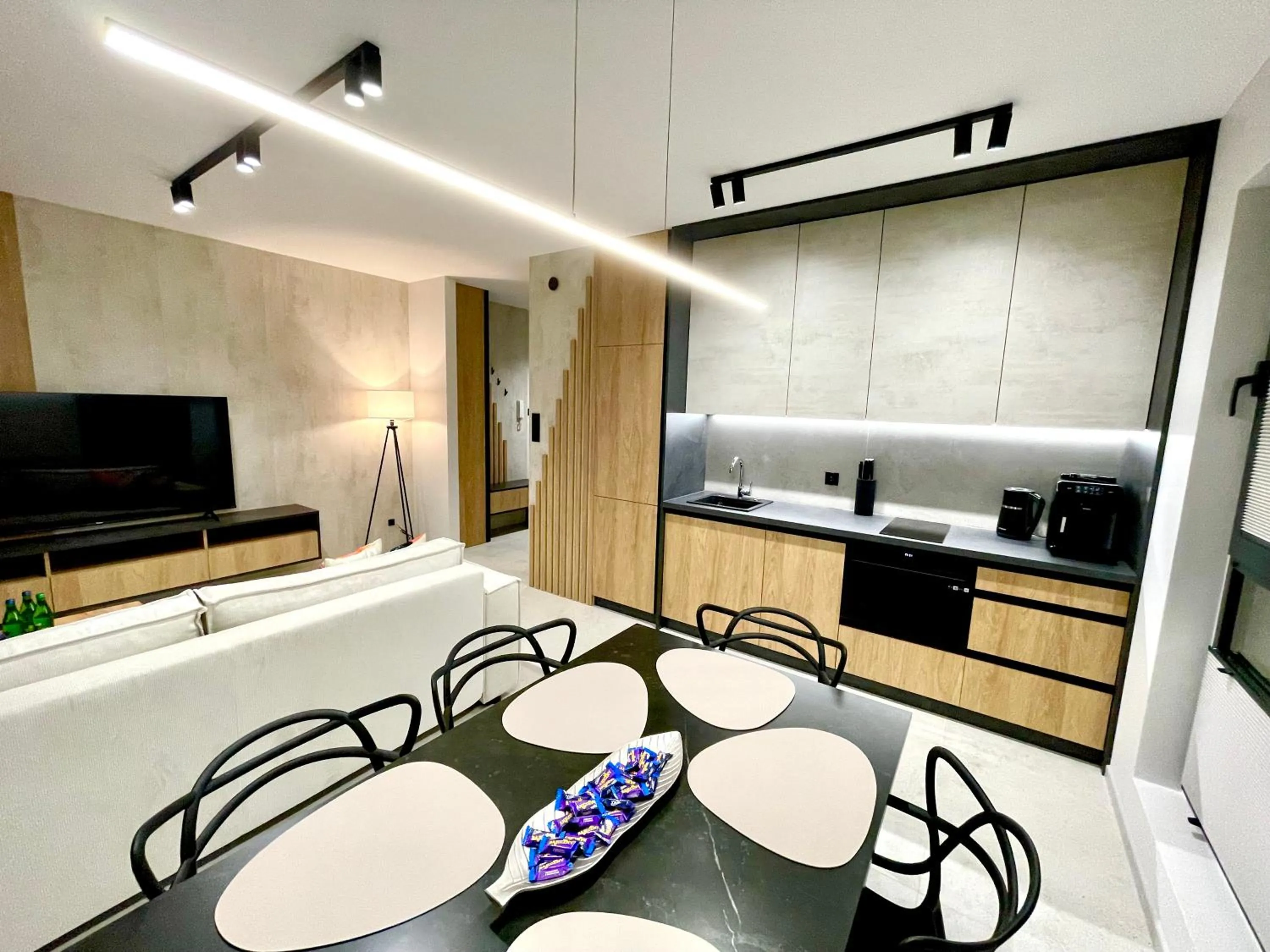 Communal lounge/ TV room in Apartament Bajeczny nad jeziorem Drwęckiem ROYAL APARTS OSTRÓDA