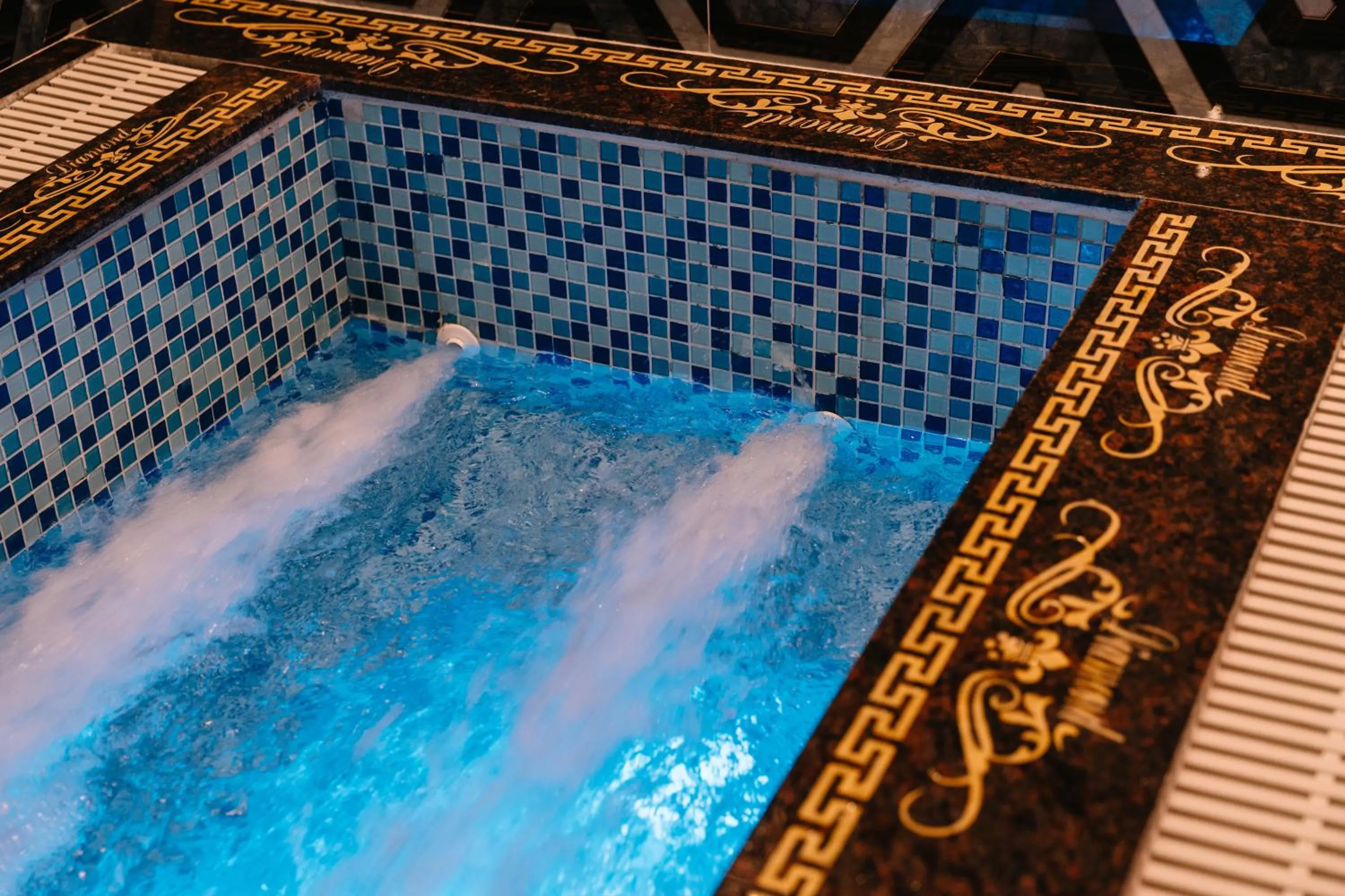 Hot Tub in Diamond Hotel