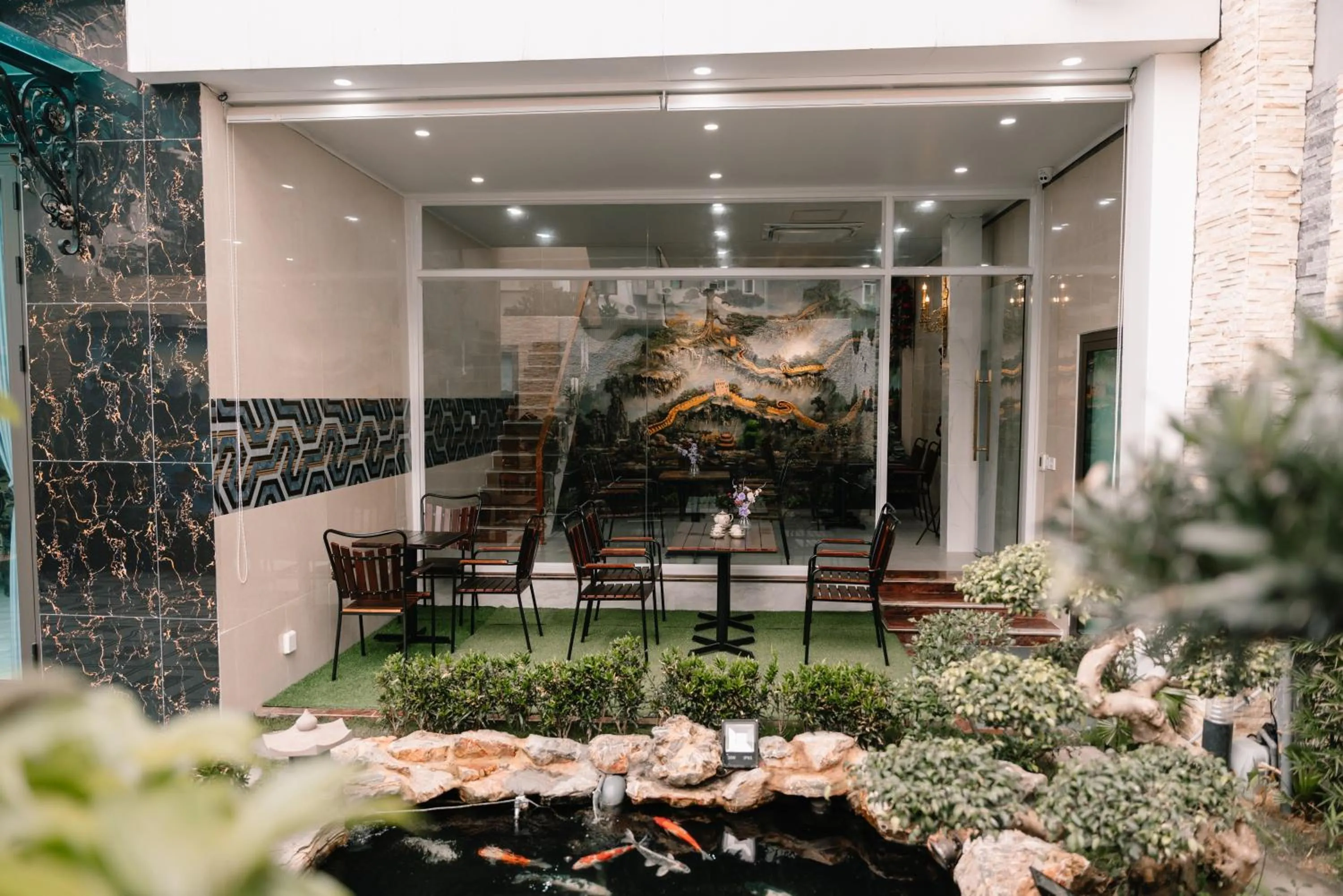 Garden in Diamond Hotel