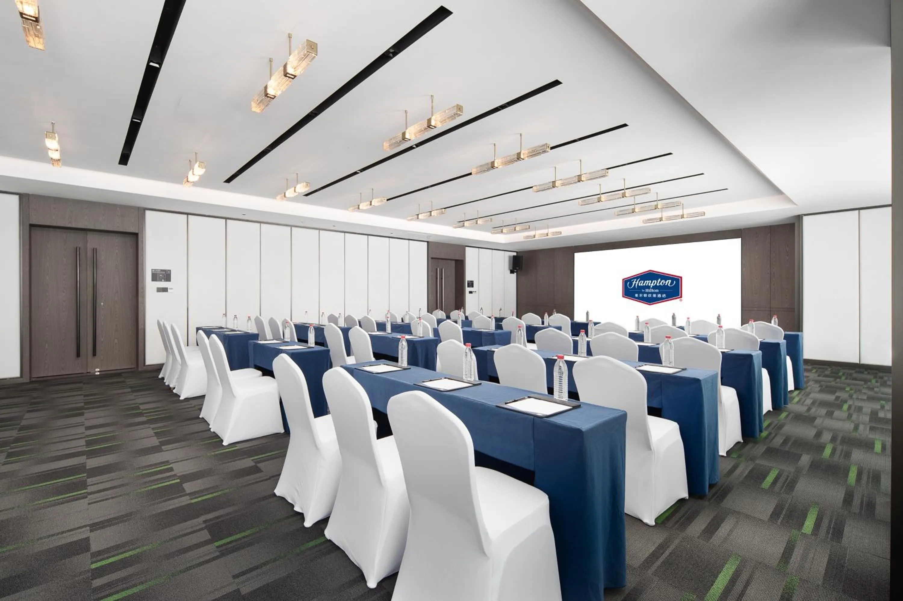 Meeting/conference room in Hampton by Hilton Foshan Shunde Beijiao