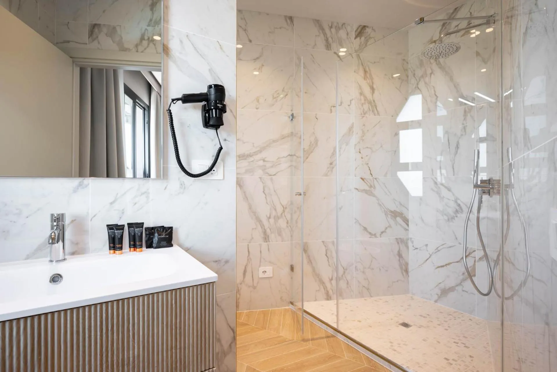 Bathroom in Hotel Playa Suite