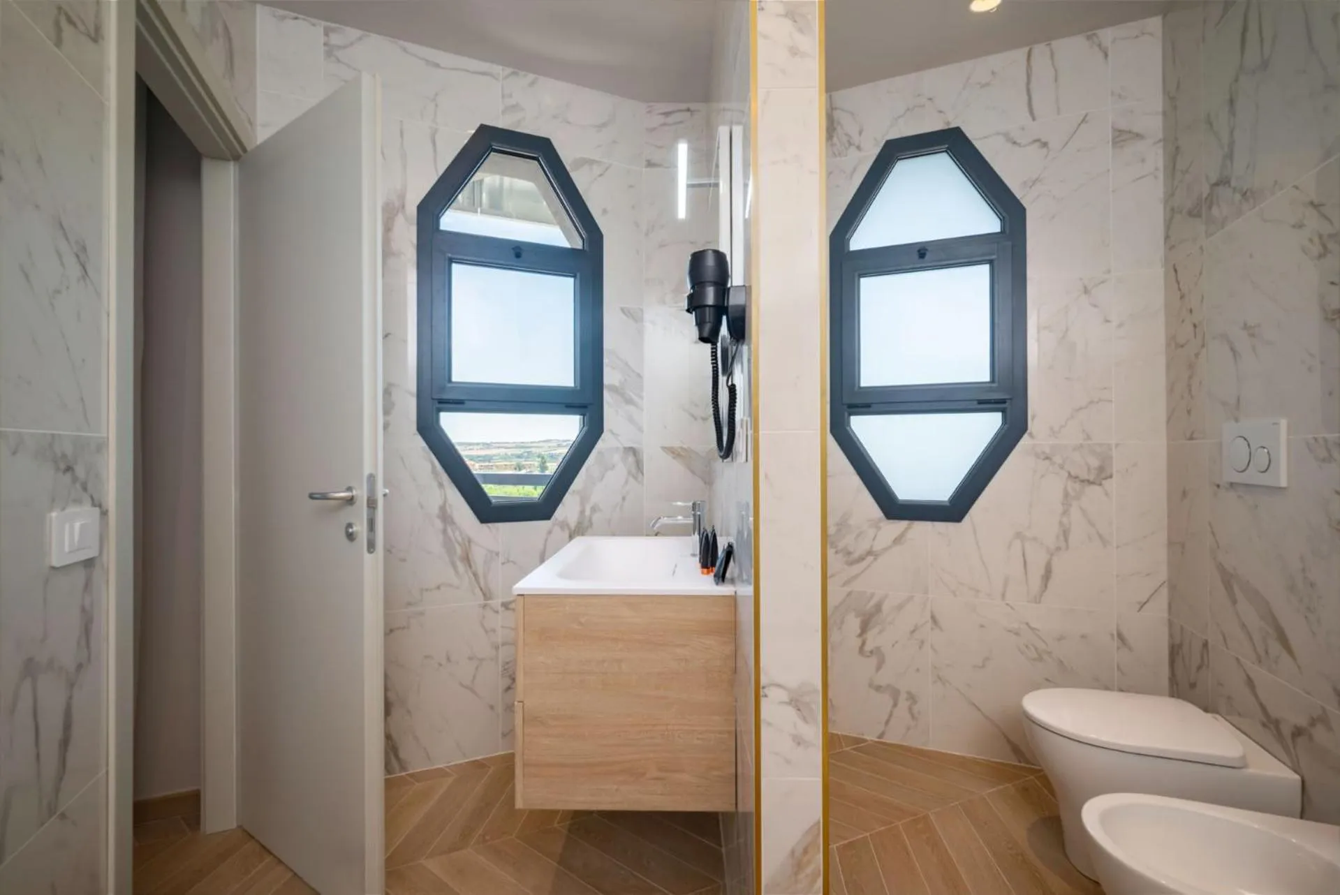 Bathroom in Hotel Playa Suite