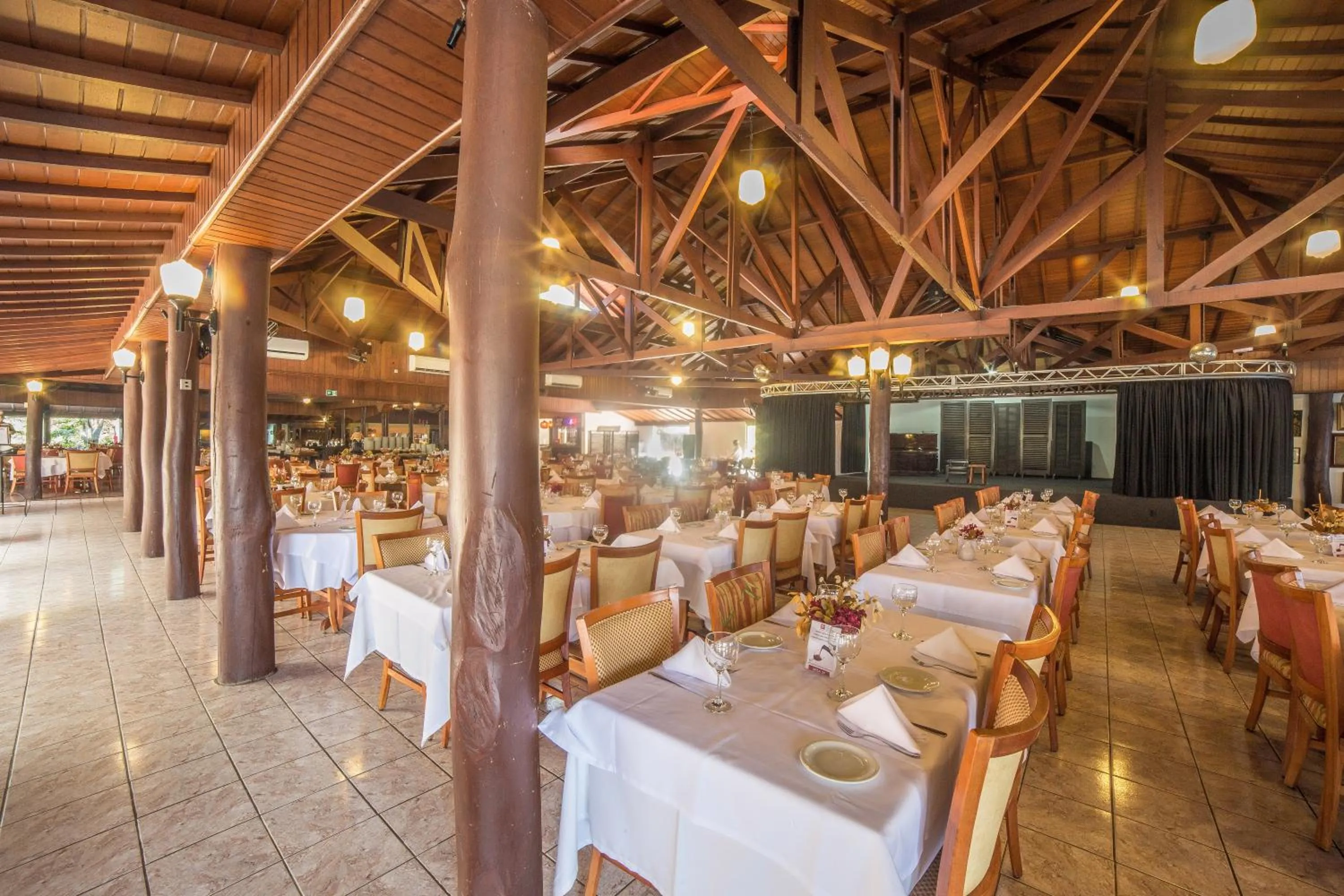 Restaurant/places to eat in Hotel Estância Atibainha - Resort & Convention