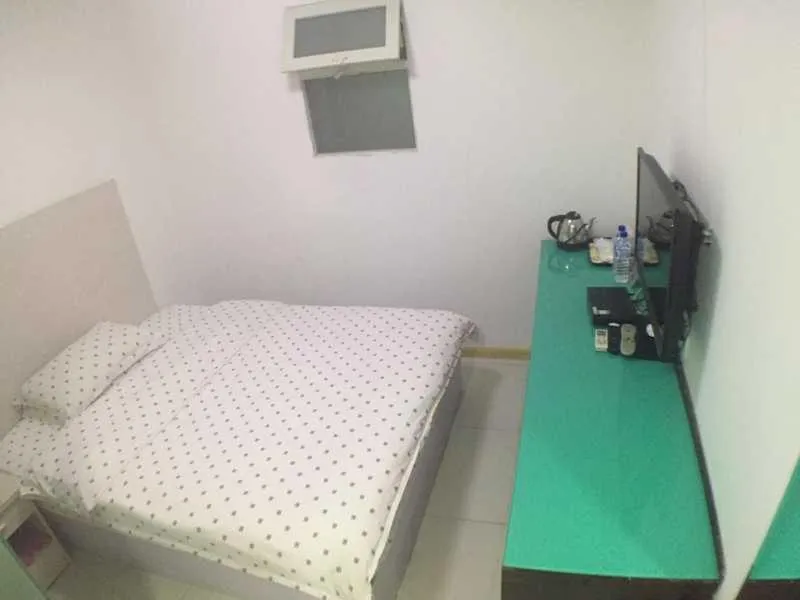 Bed in Seven Orange Hotel