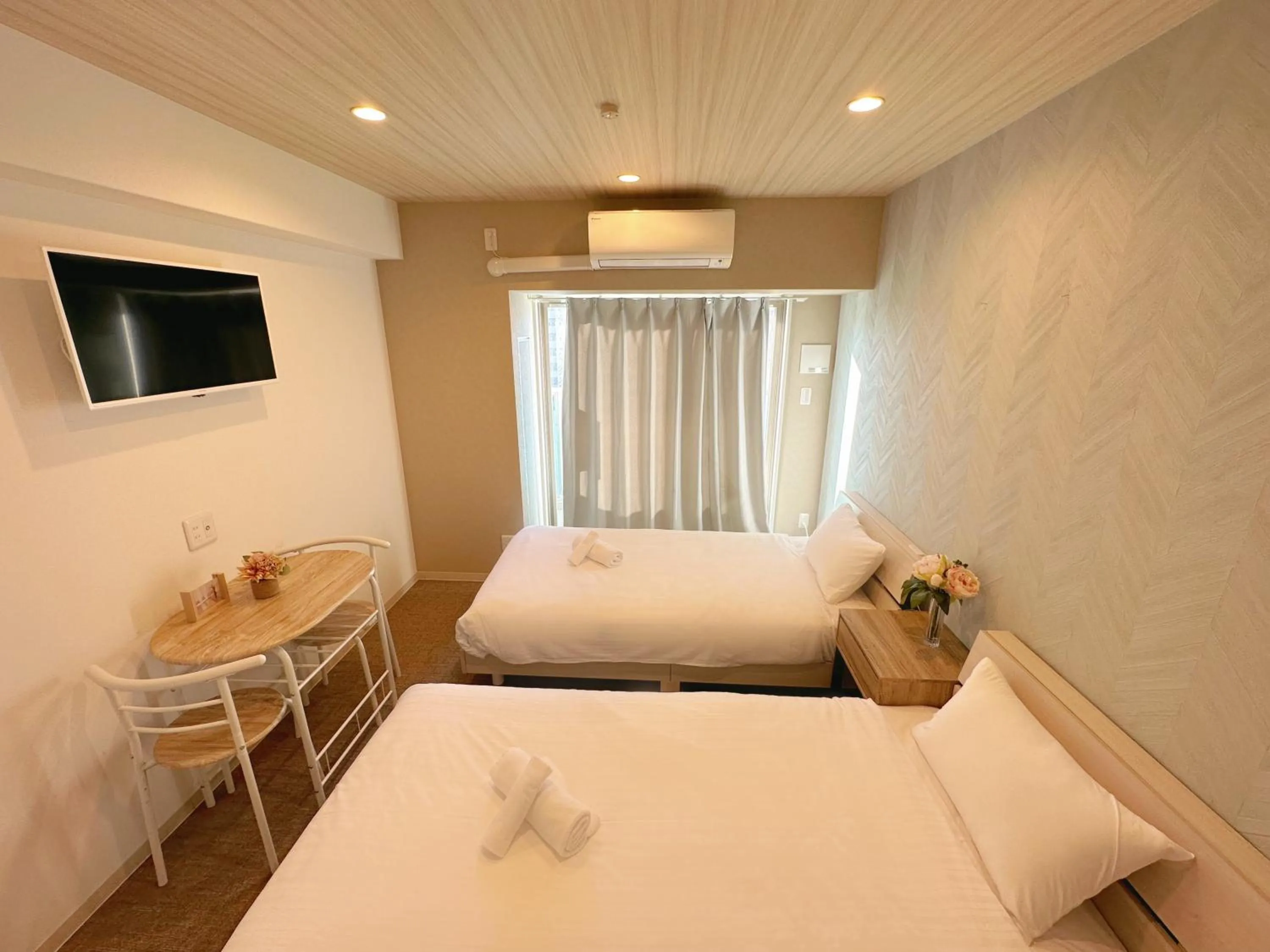 Bedroom, Bed in Hoshino Stay 2 花园町站步行3分钟 地铁5分钟到难波 8分钟到心斋桥 15分钟到梅田