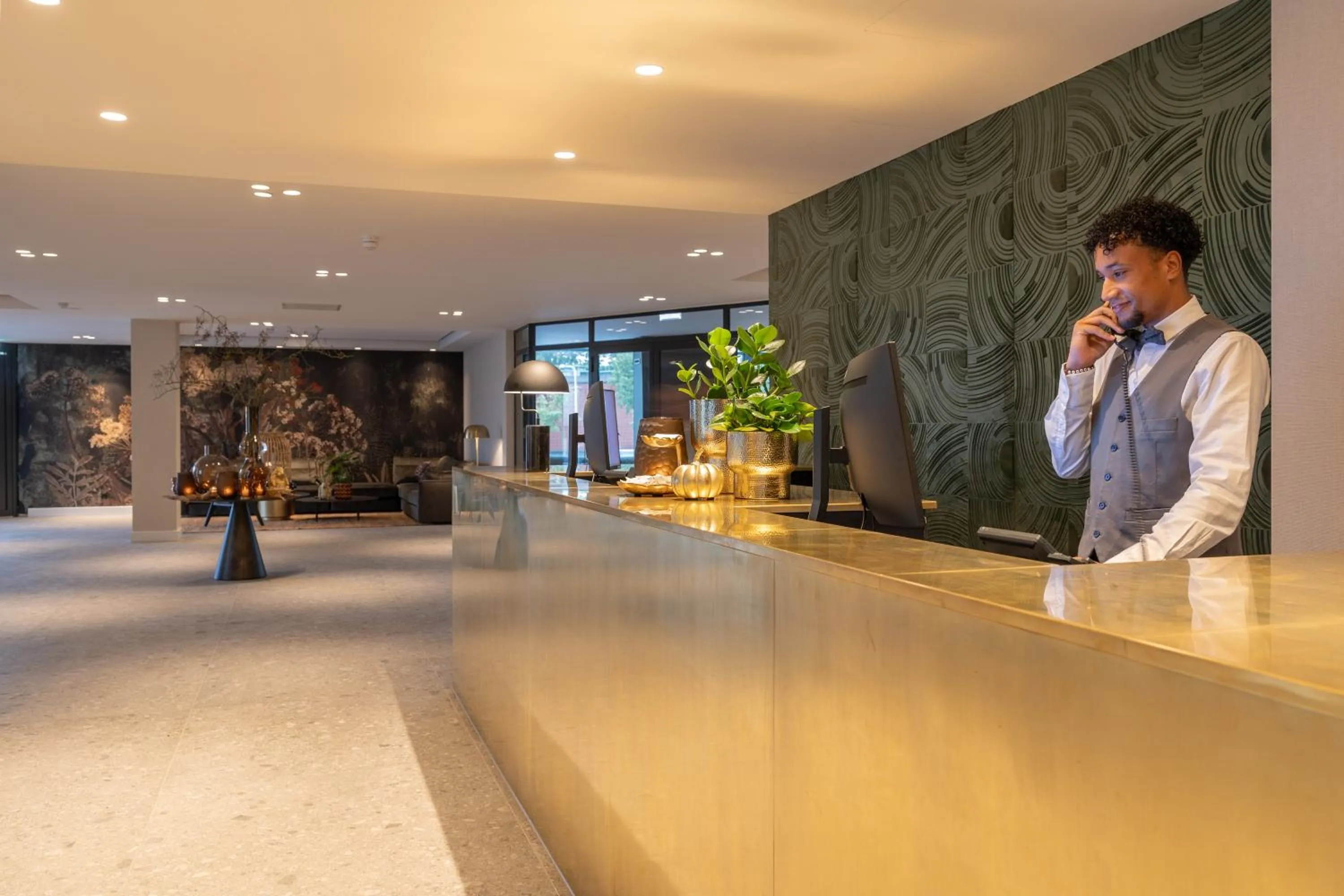 Lobby or reception in Van der Valk hotel Den Haag Wassenaar