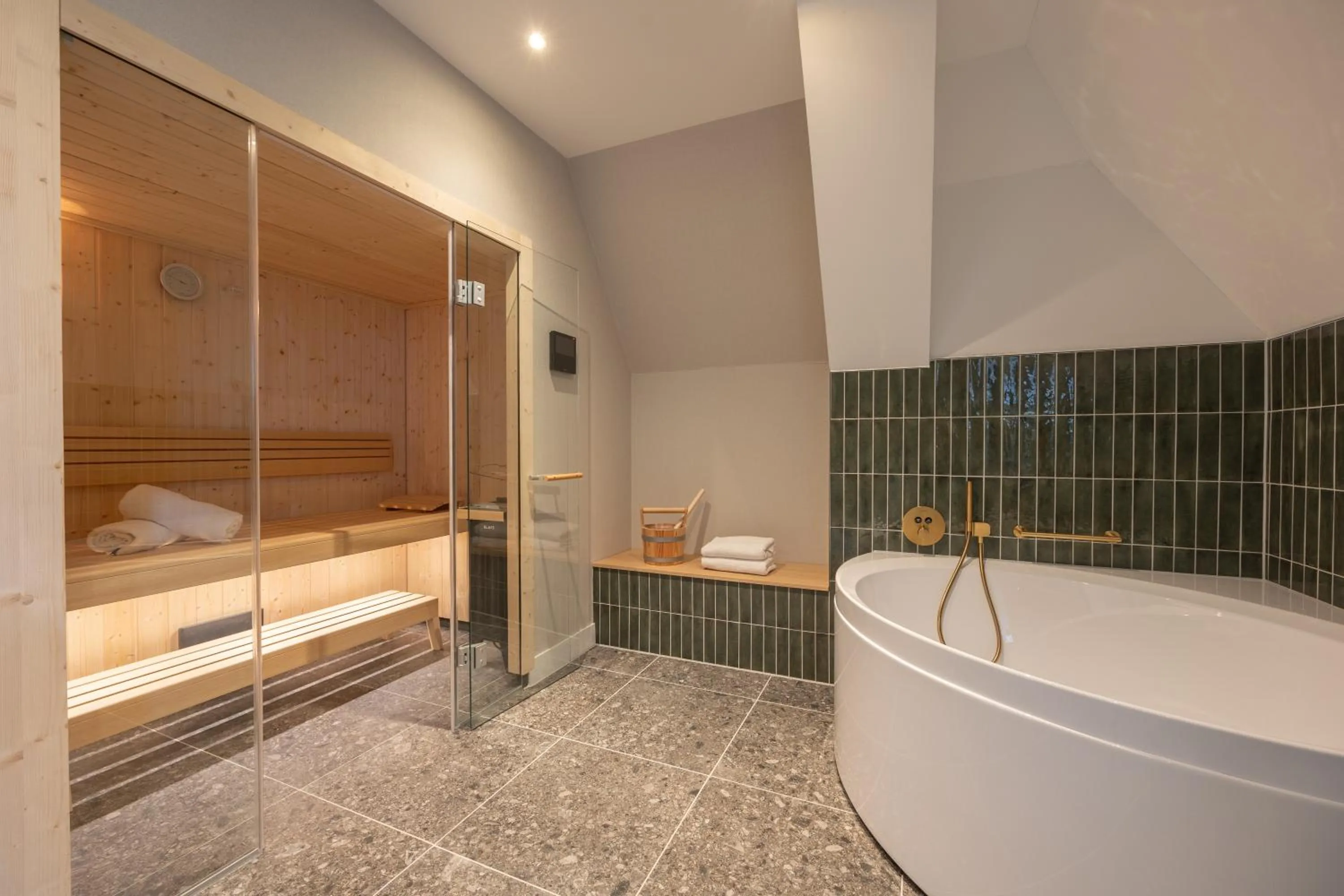 Bathroom in Van der Valk hotel Den Haag Wassenaar