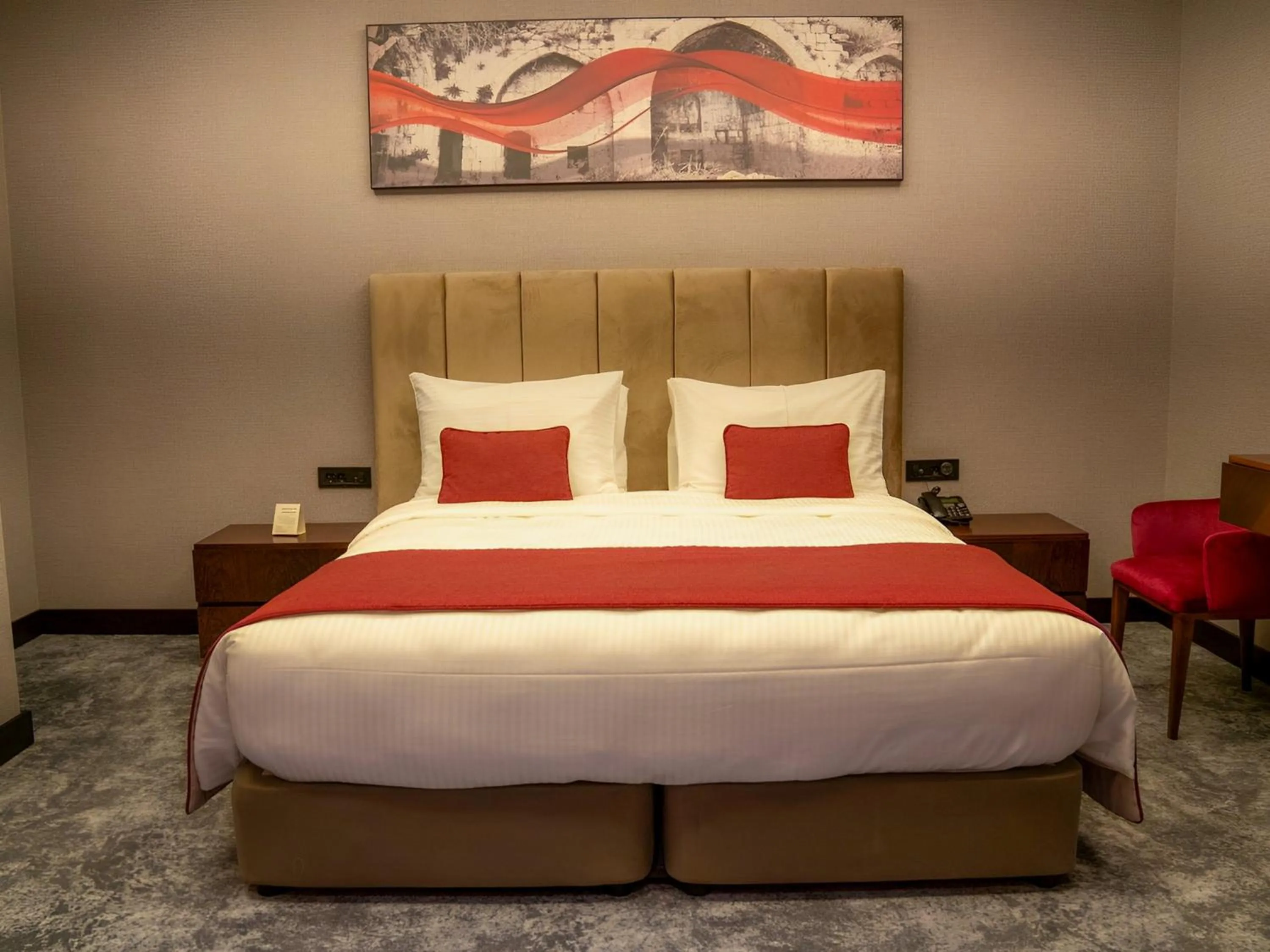 Bed in Ramada Hotel & Suites by Wyndham Erbil 32 Park