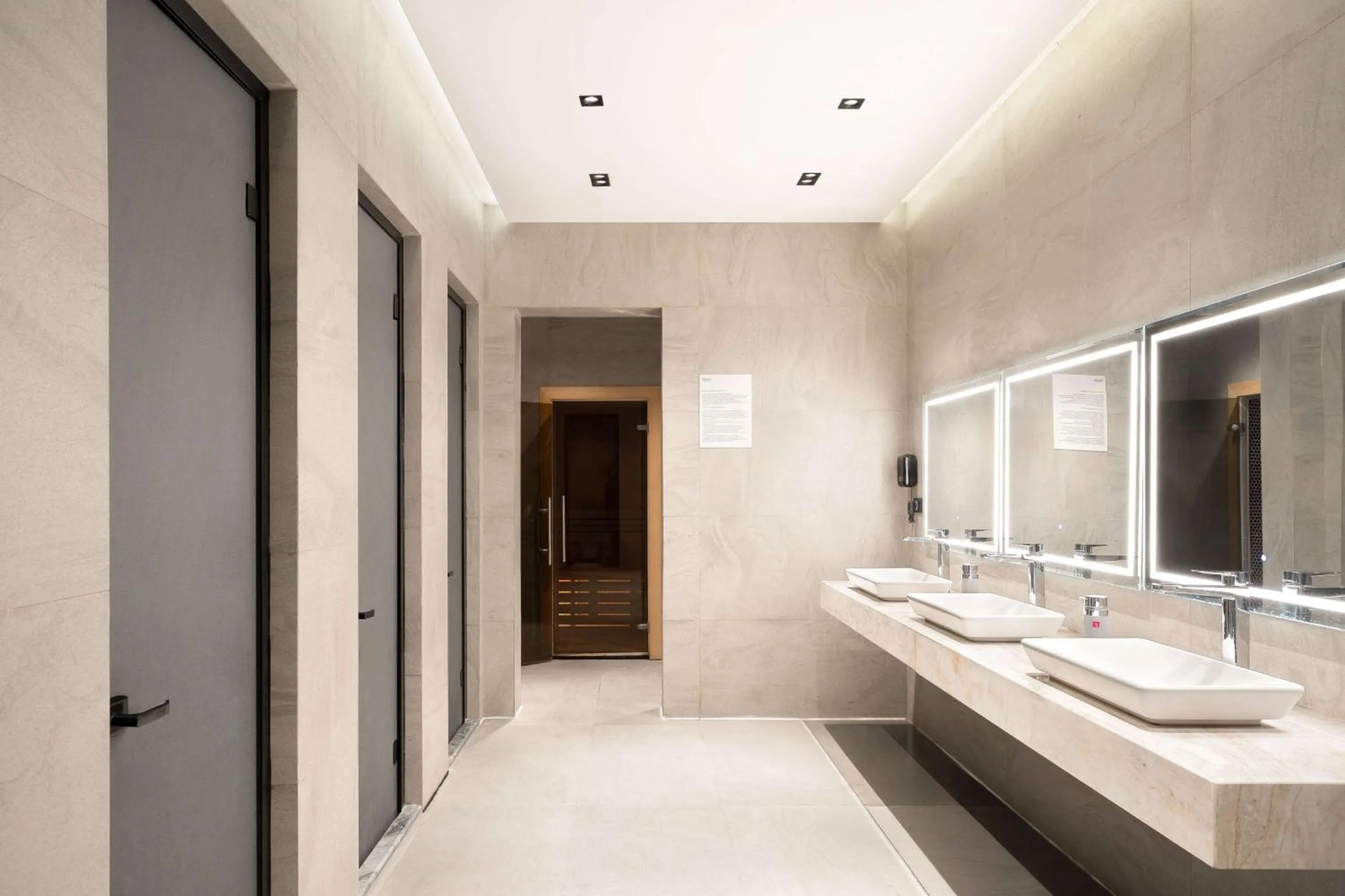 Fitness centre/facilities in Ramada Hotel & Suites by Wyndham Erbil 32 Park