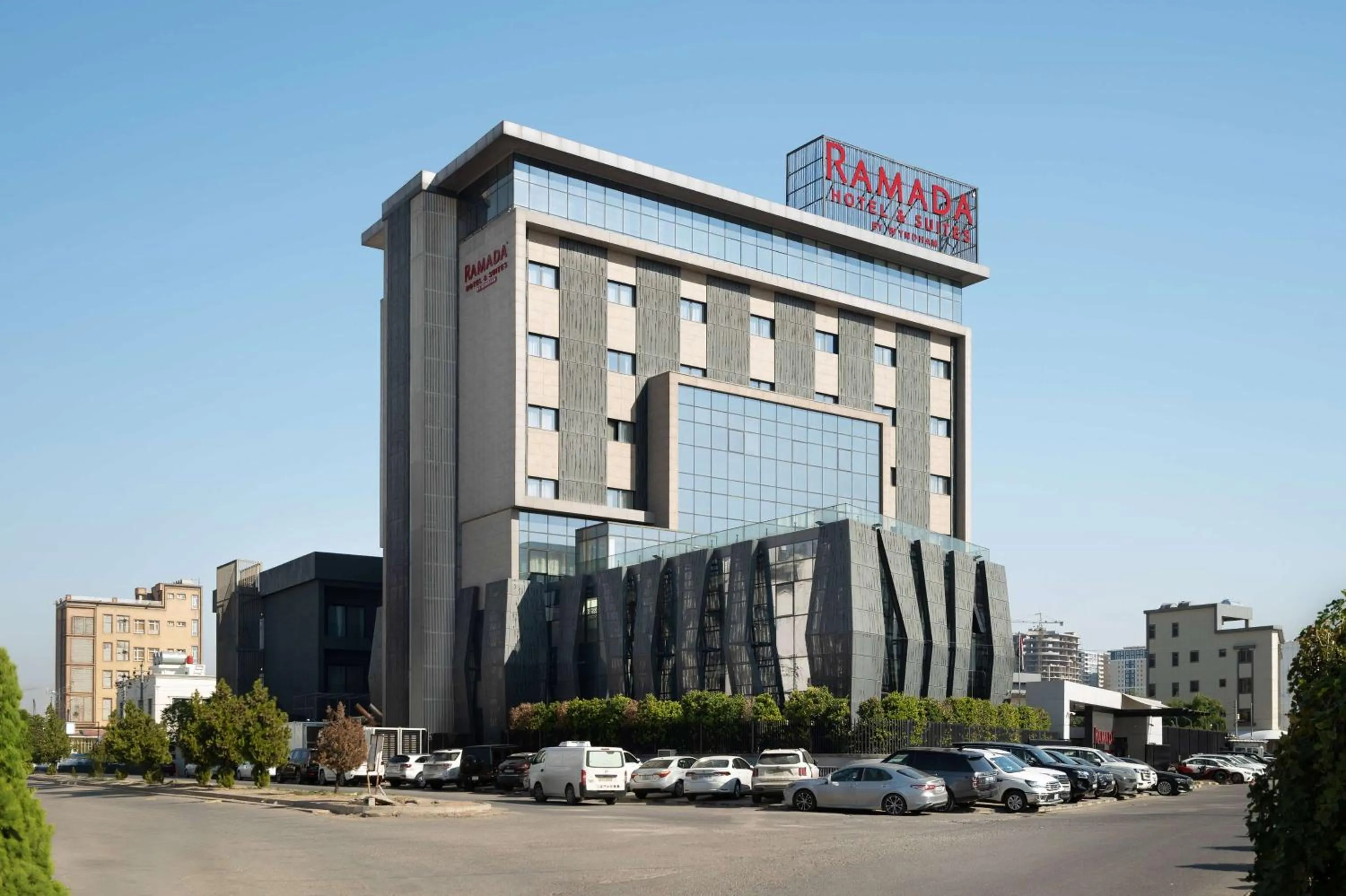 Property building in Ramada Hotel & Suites by Wyndham Erbil 32 Park