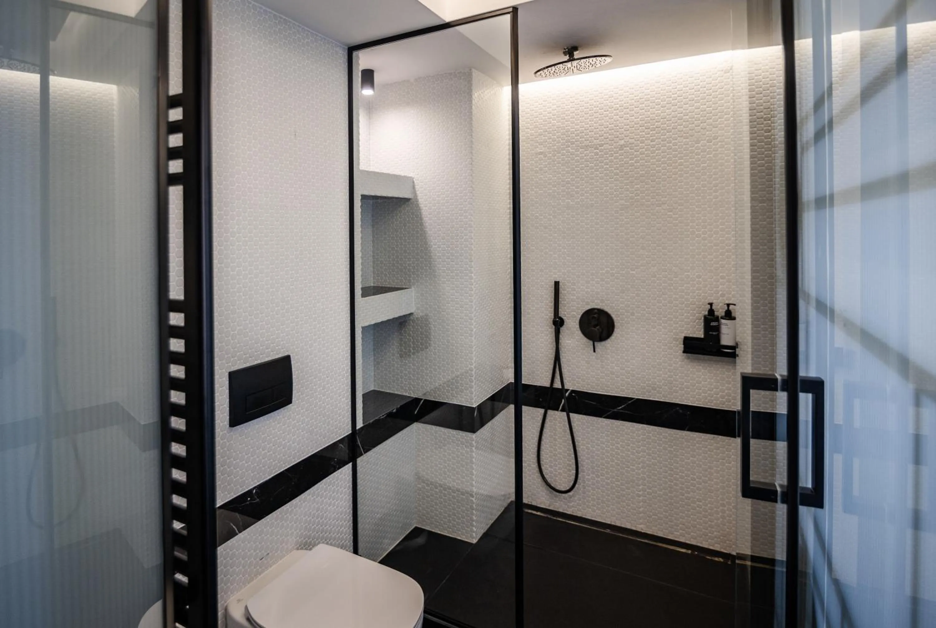 Bathroom in Esse Athens