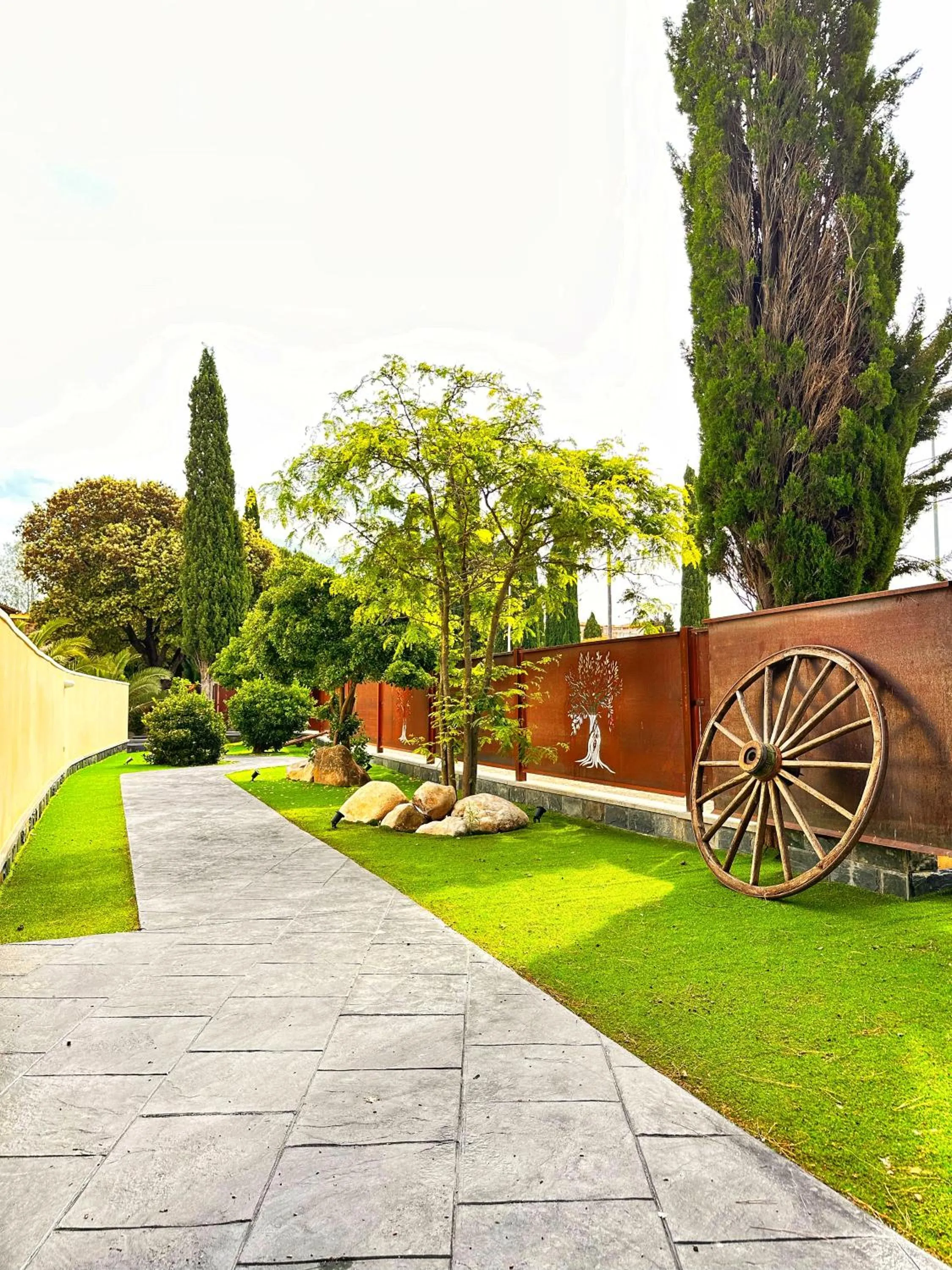 acessibility in AlliOli Boutique Hotel Spa