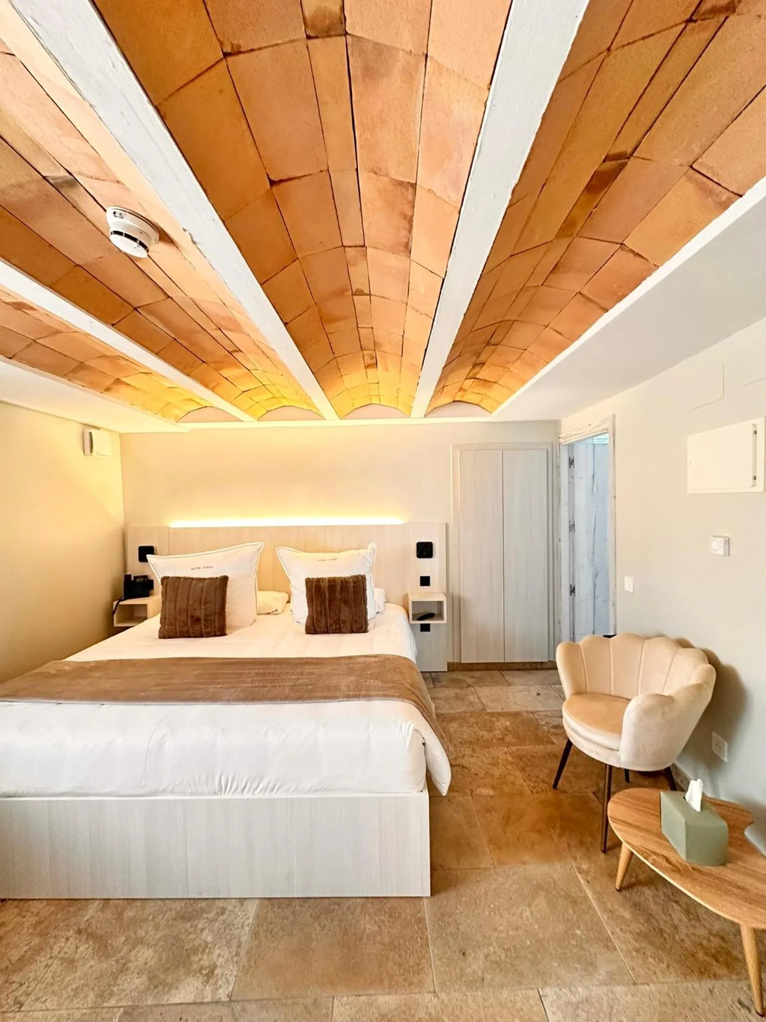 Bed in AlliOli Boutique Hotel Spa