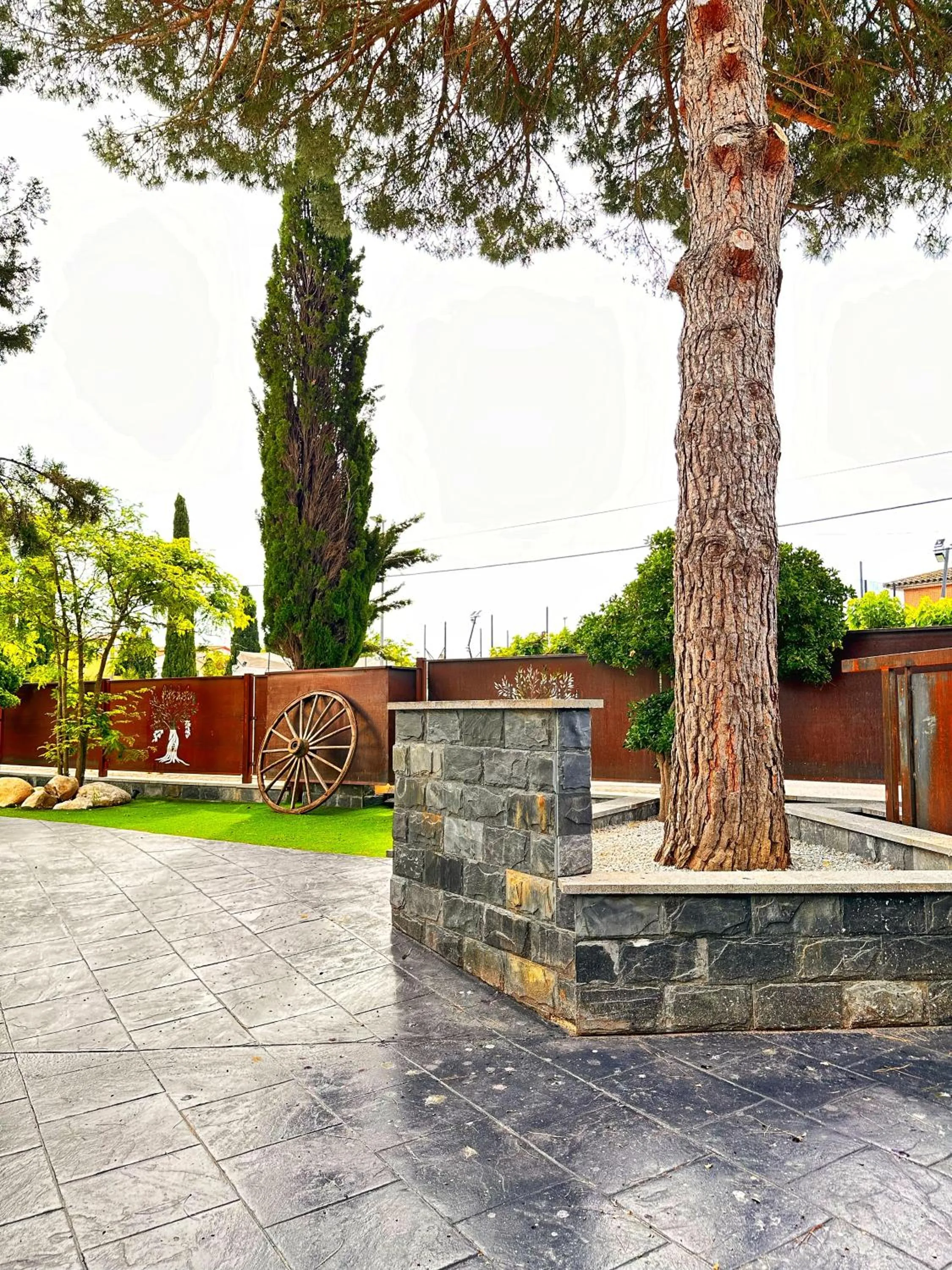 acessibility in AlliOli Boutique Hotel Spa