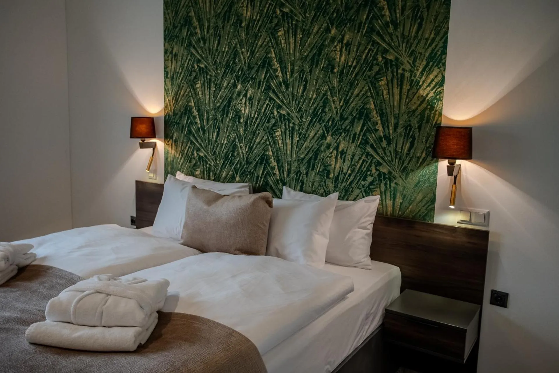 Bed in Hotel Golden Palace