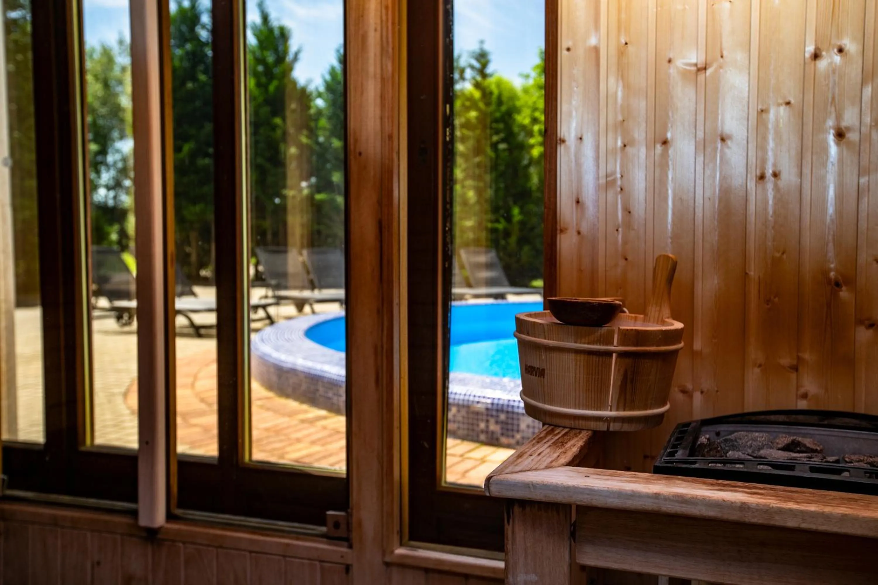 Pool view in Hotel Golden Palace