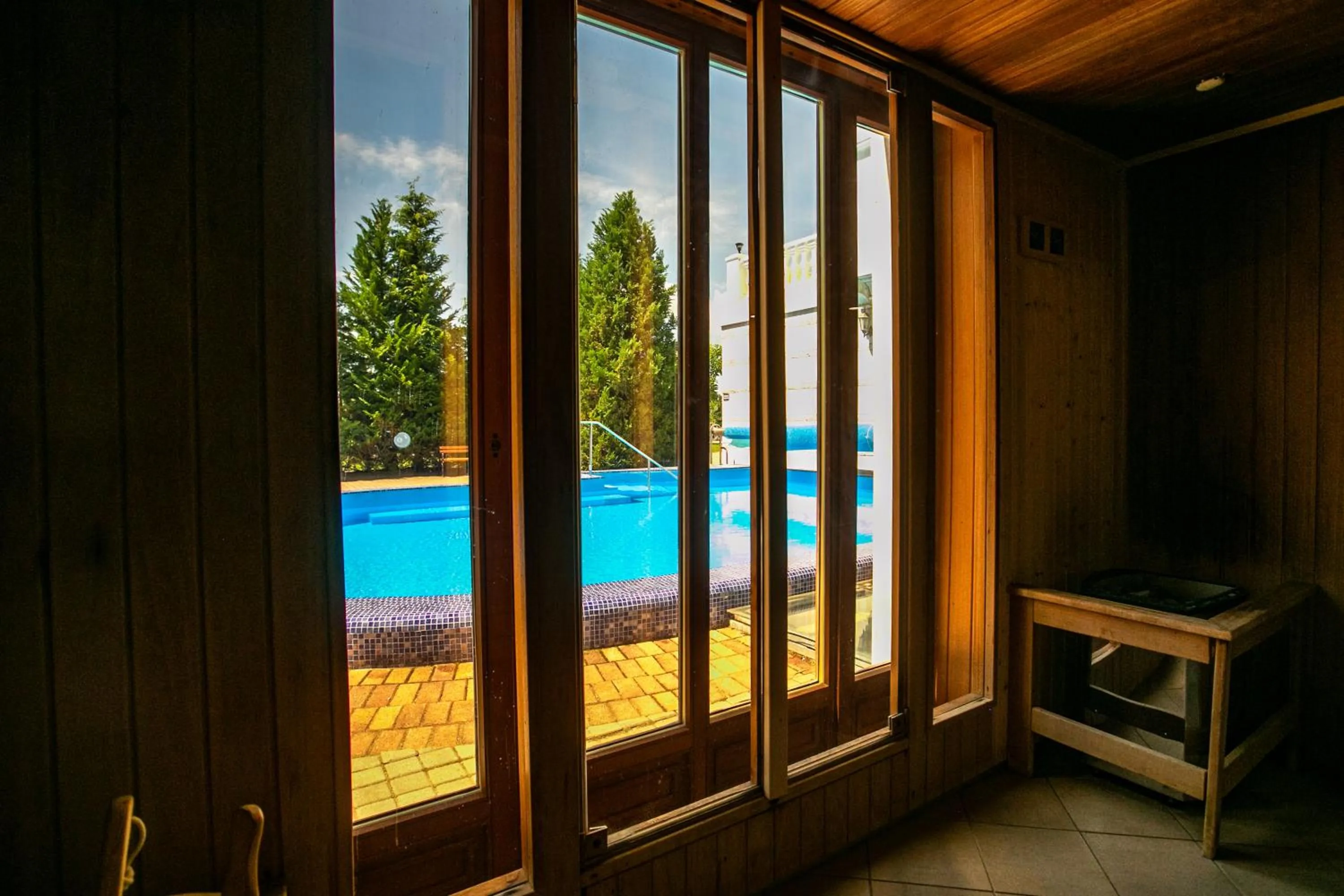 Pool view in Hotel Golden Palace