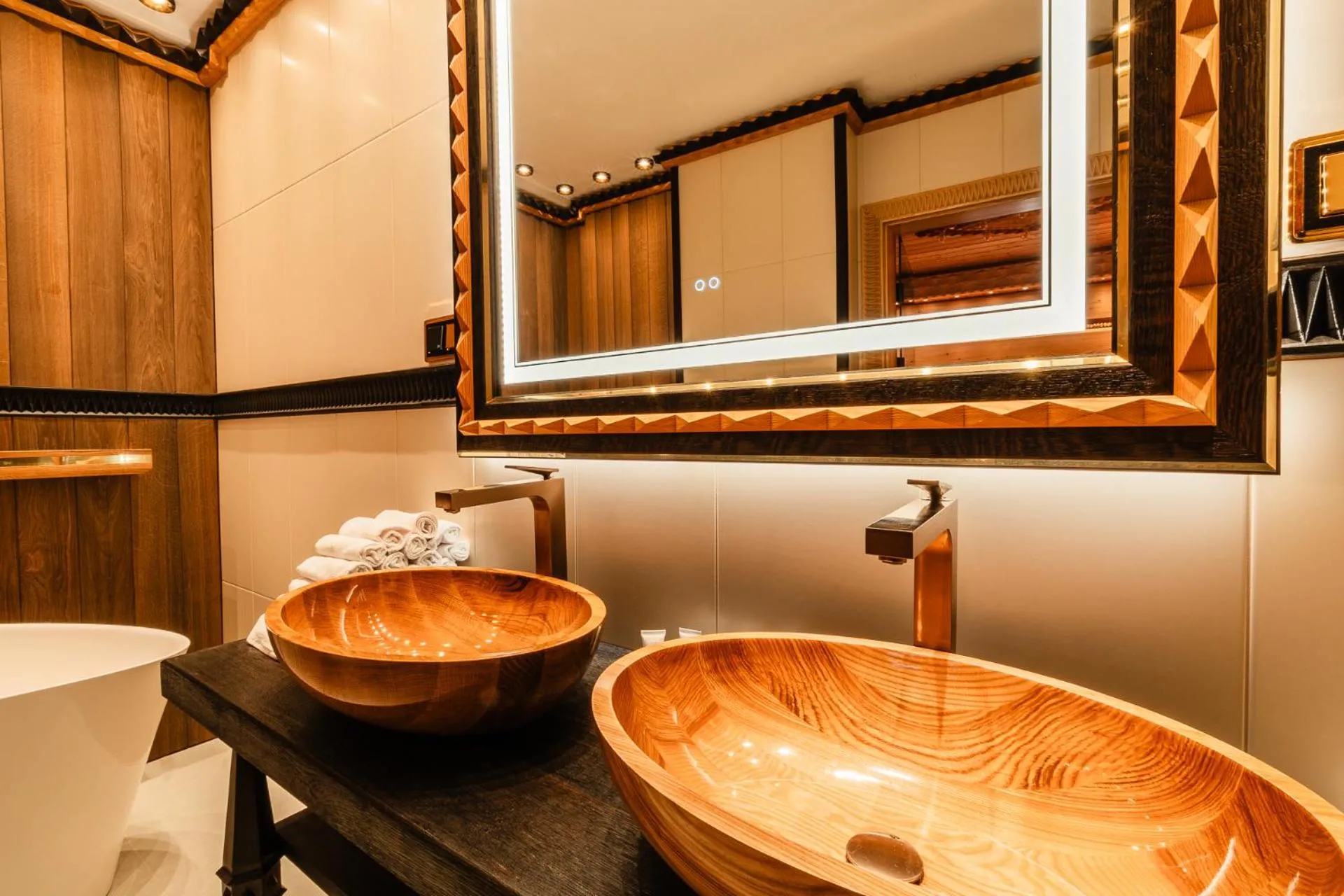 Bathroom in Mountain Diamond Resort