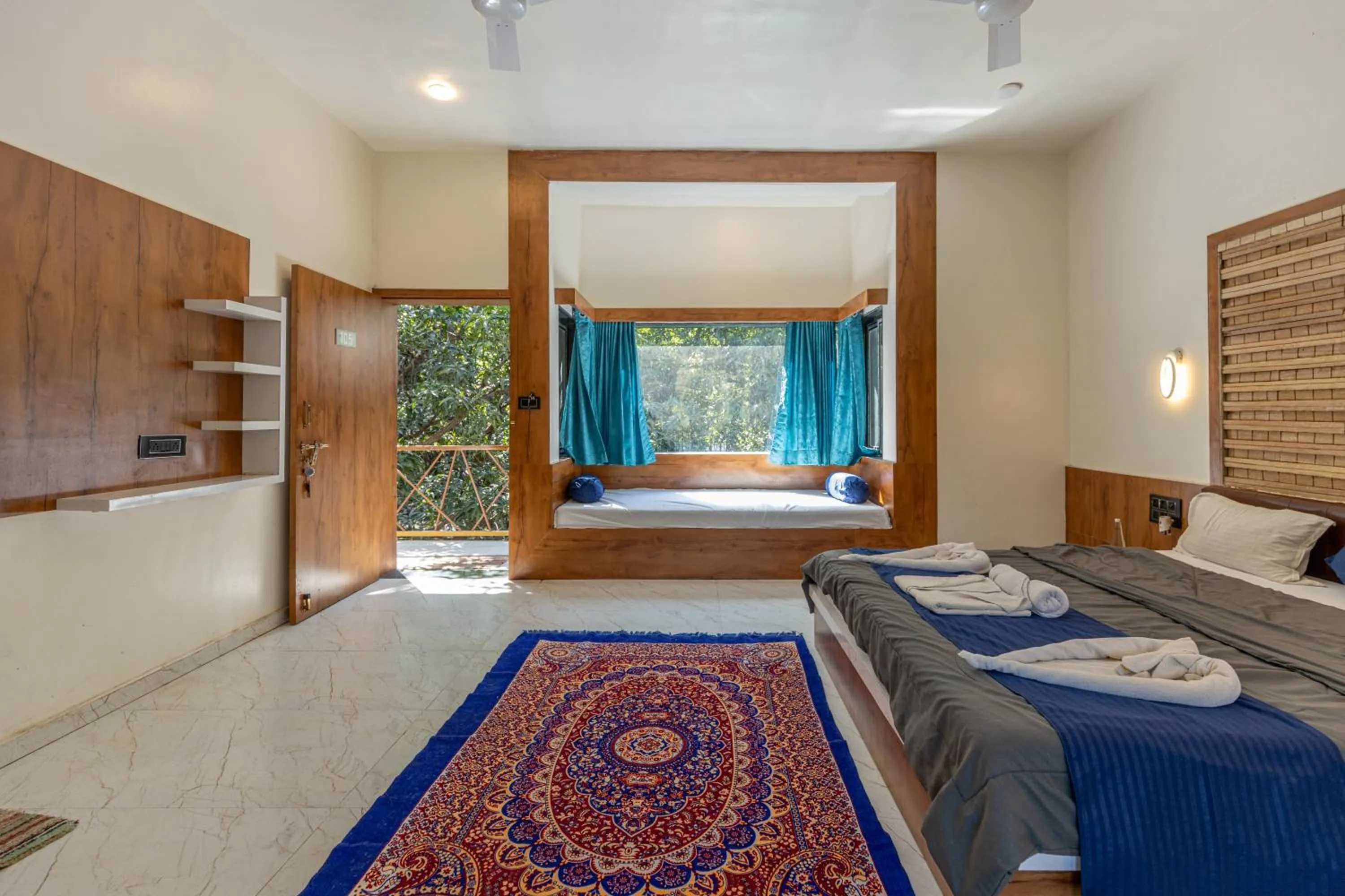 Photo of the whole room, Bed in Brook Ville