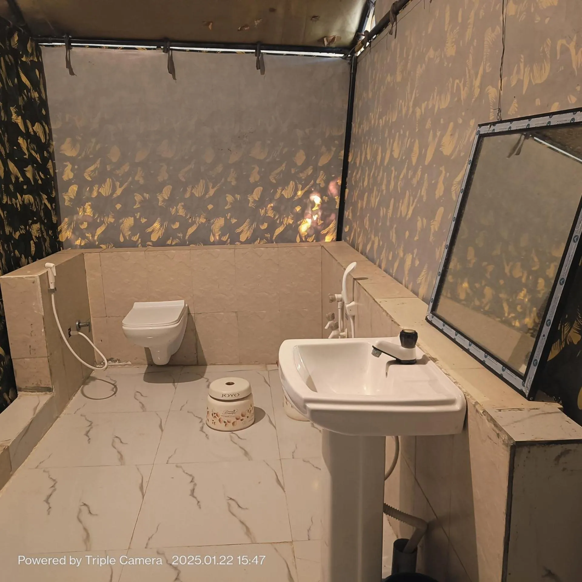 Toilet in Brook Ville