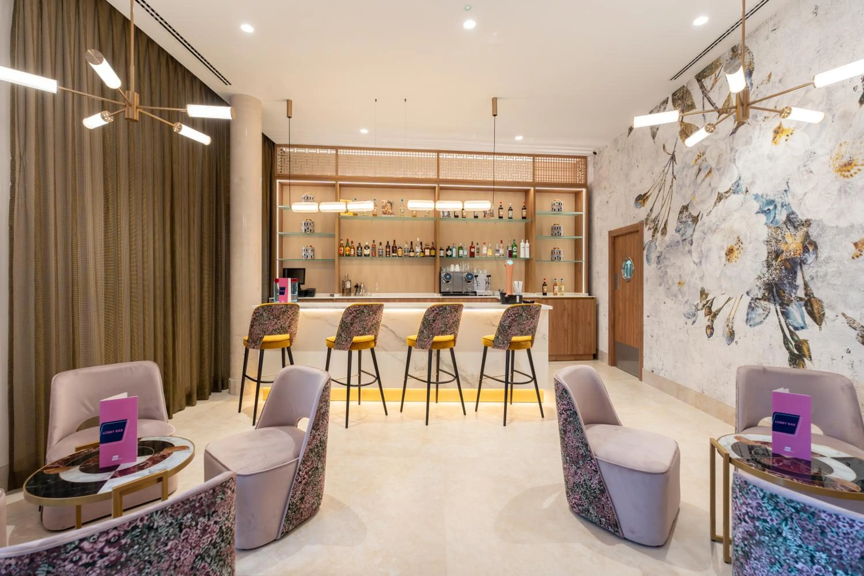 Restaurant/places to eat in ASA Hotel La Marina