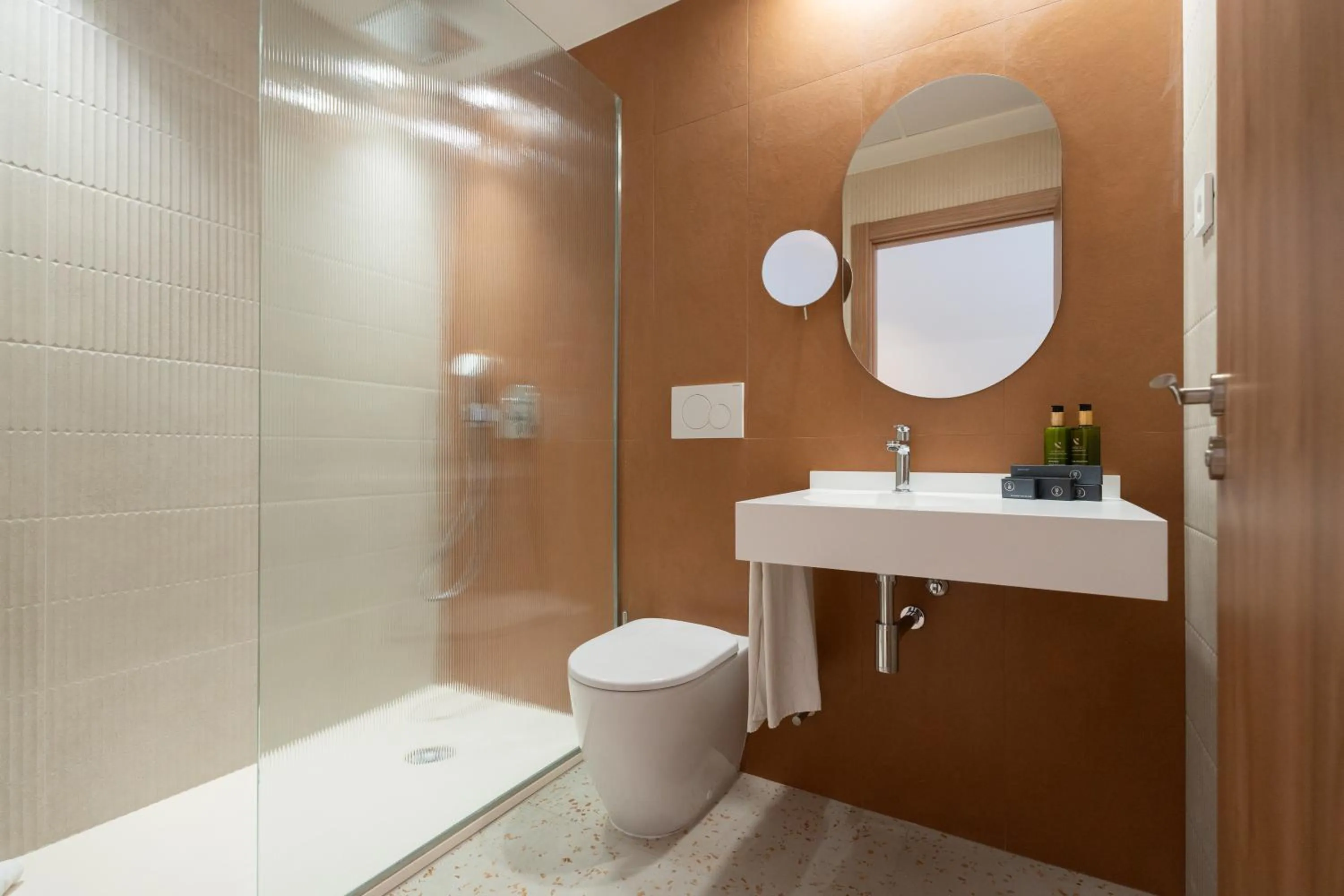 Shower in ASA Hotel La Marina