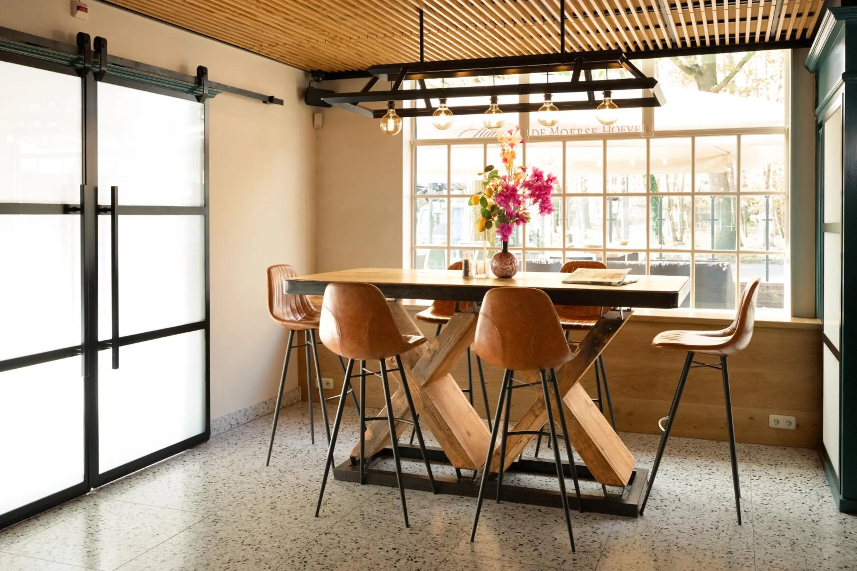 Restaurant/places to eat in Auberge De Moerse Hoeve