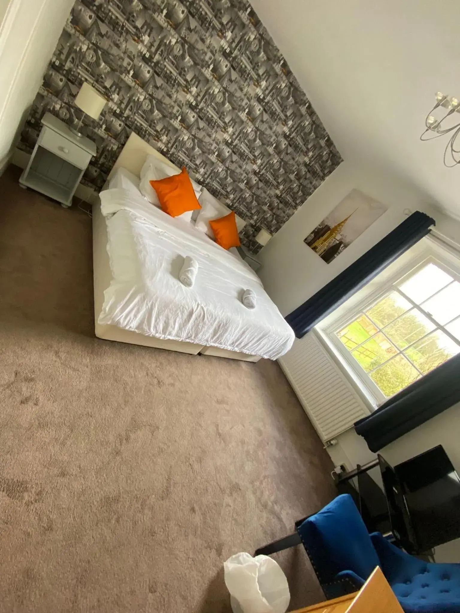 Double or Twin Room with Private Bathroom in The Penruddocke Arms Double or Twin Room with Private Bathroom in The Penruddocke Arms