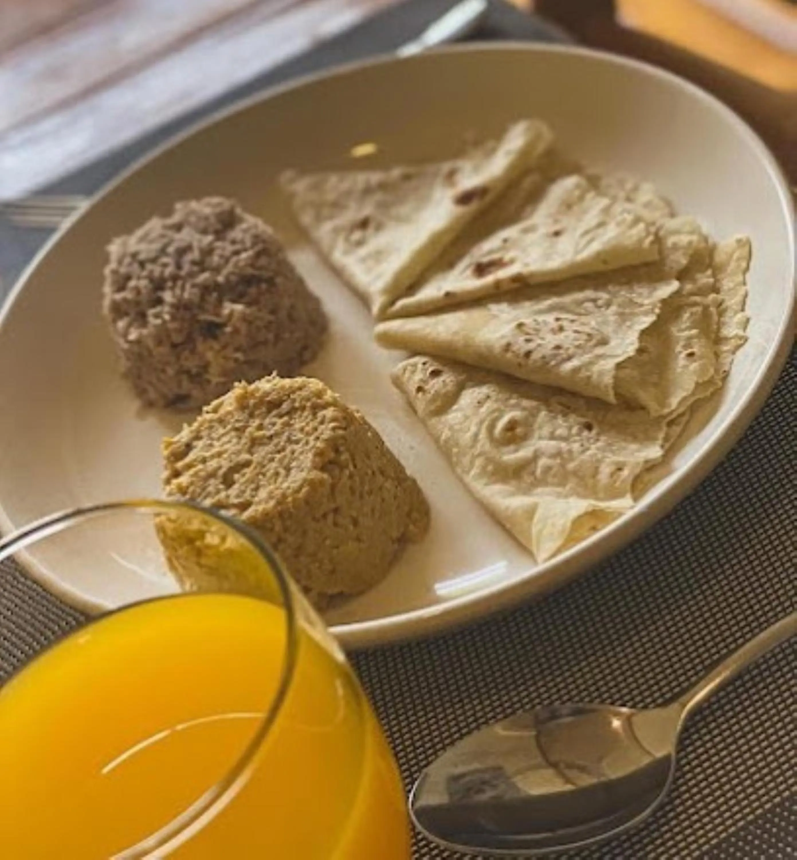 Breakfast in Madi Grand Maldives