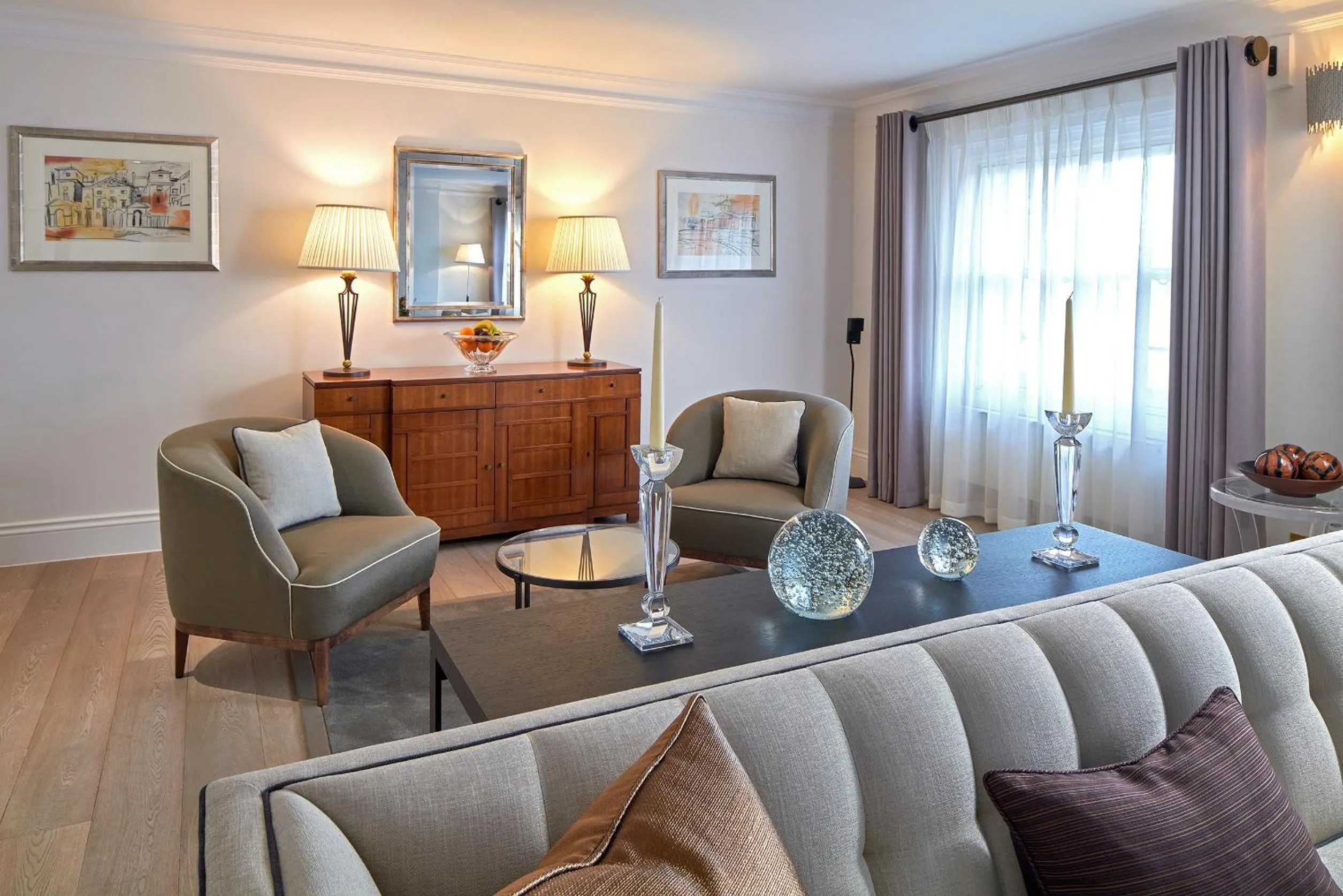 Living room in Cheval Hyde Park Gate
