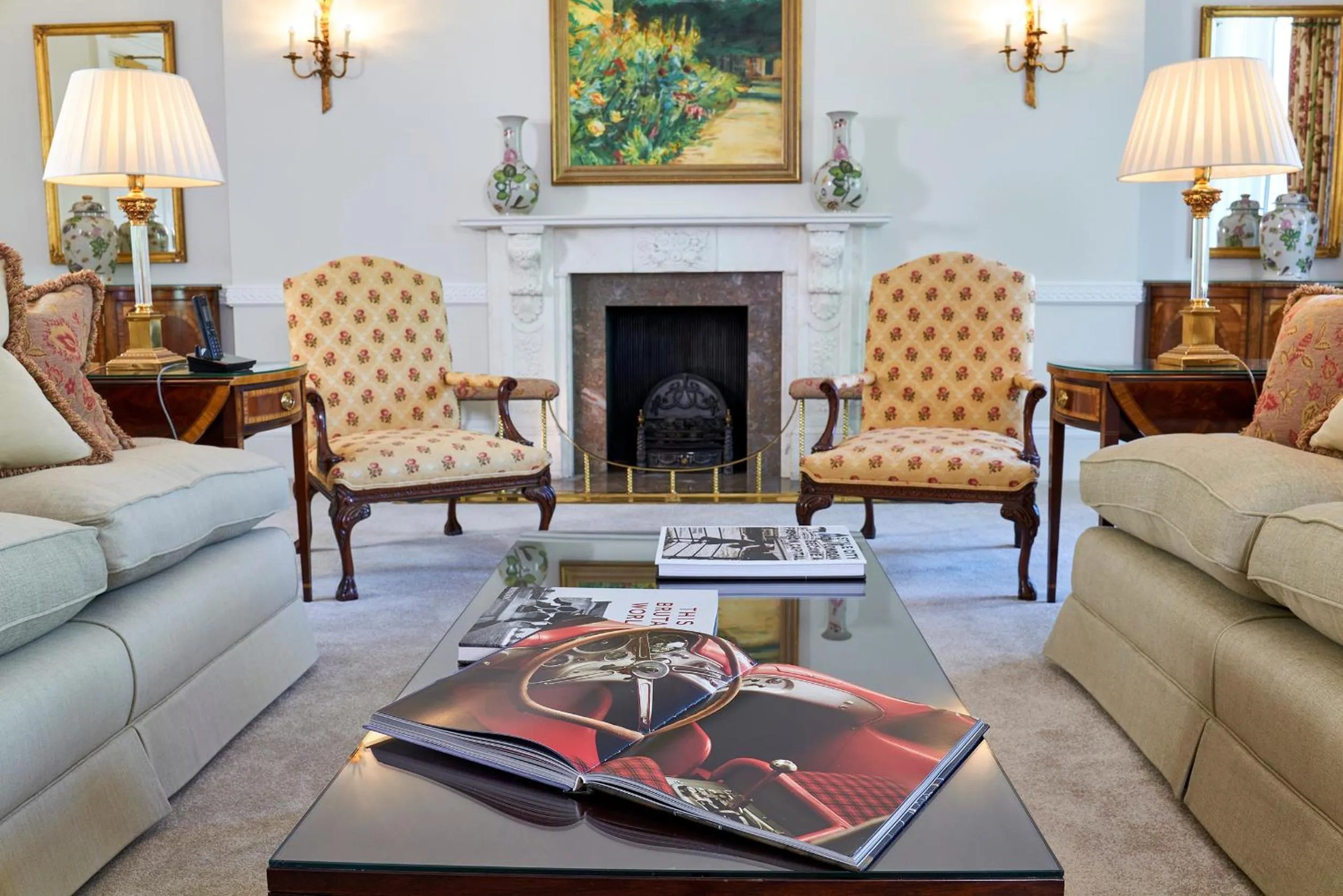 Living room in Cheval Hyde Park Gate