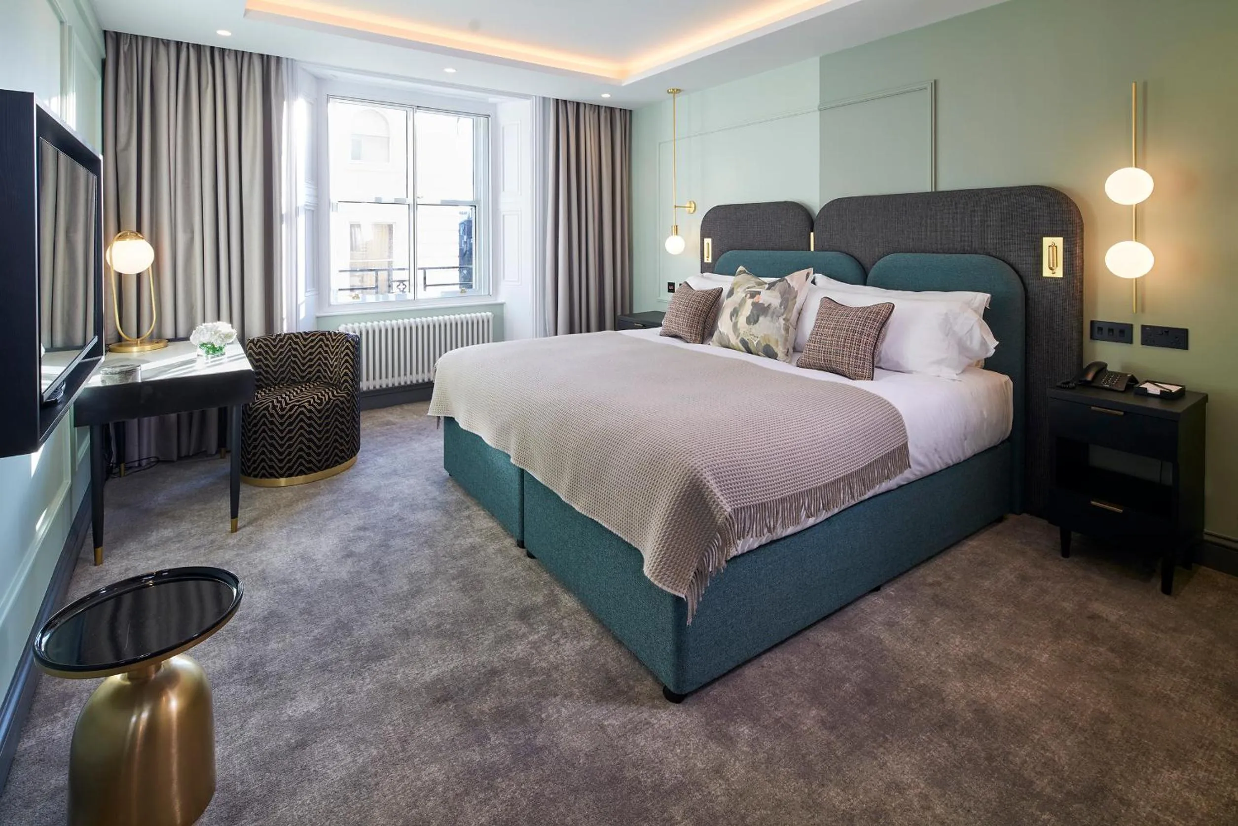 Bedroom, Bed in Cheval Hyde Park Gate