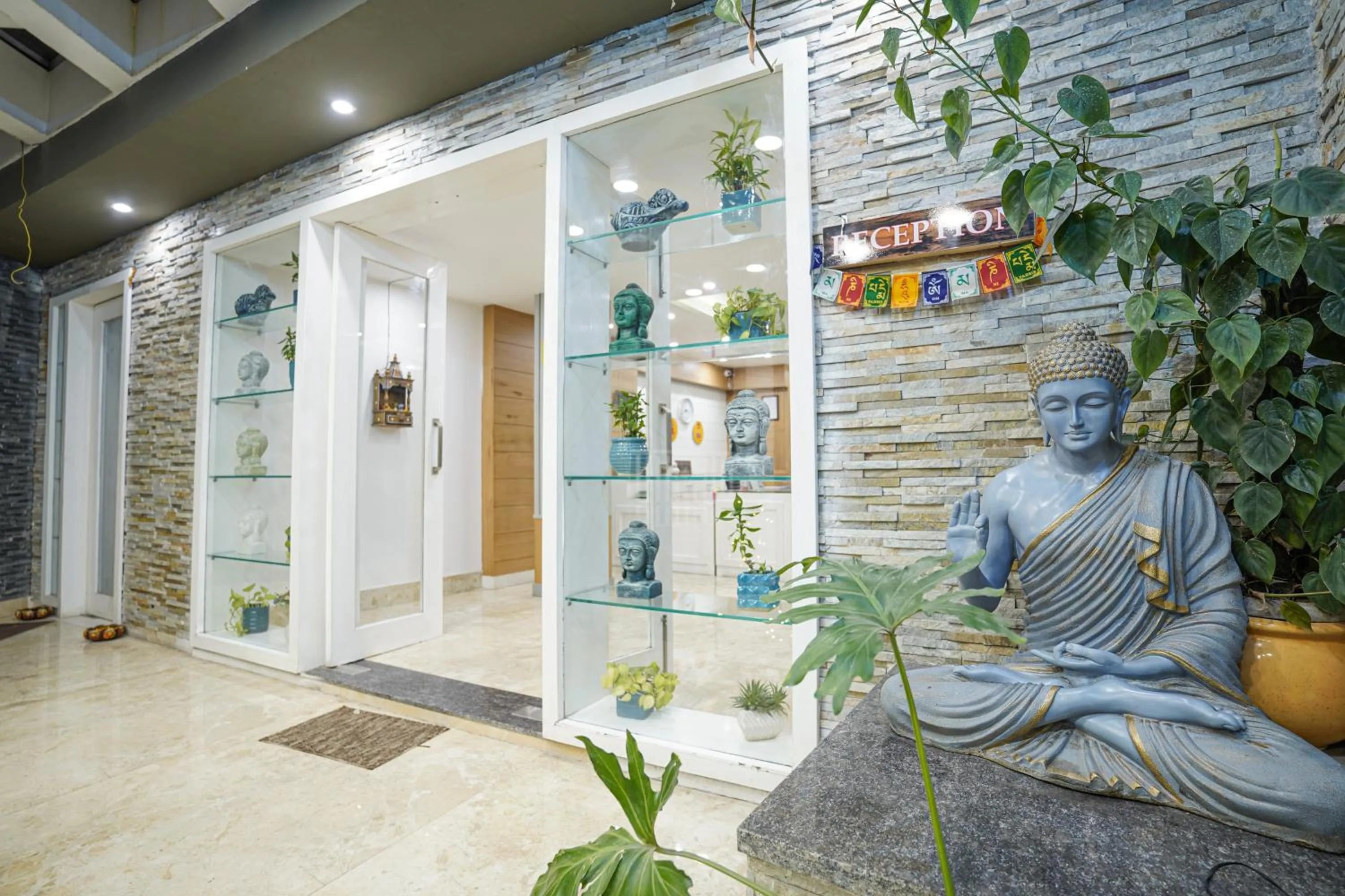 Decorative detail in Tripli Hotels Ayushman Retreat