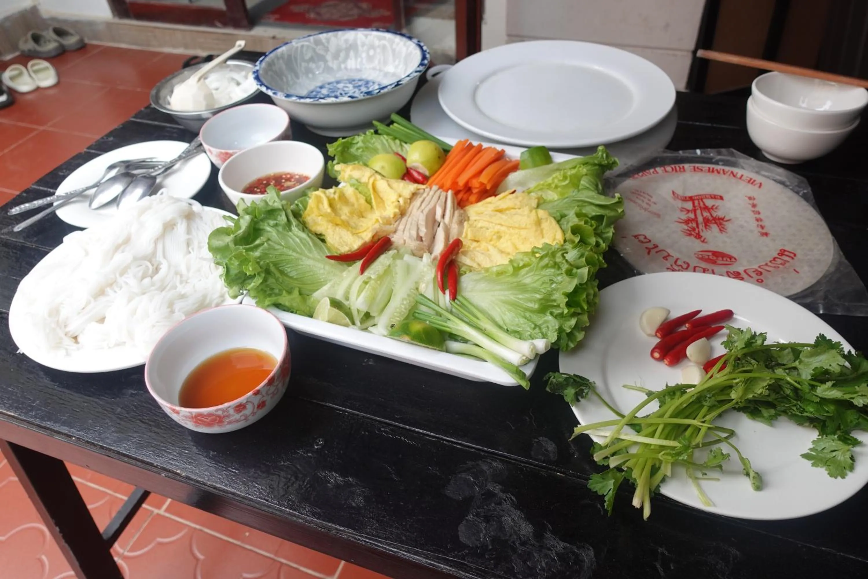 Restaurant/places to eat in Champa Inn Hotel