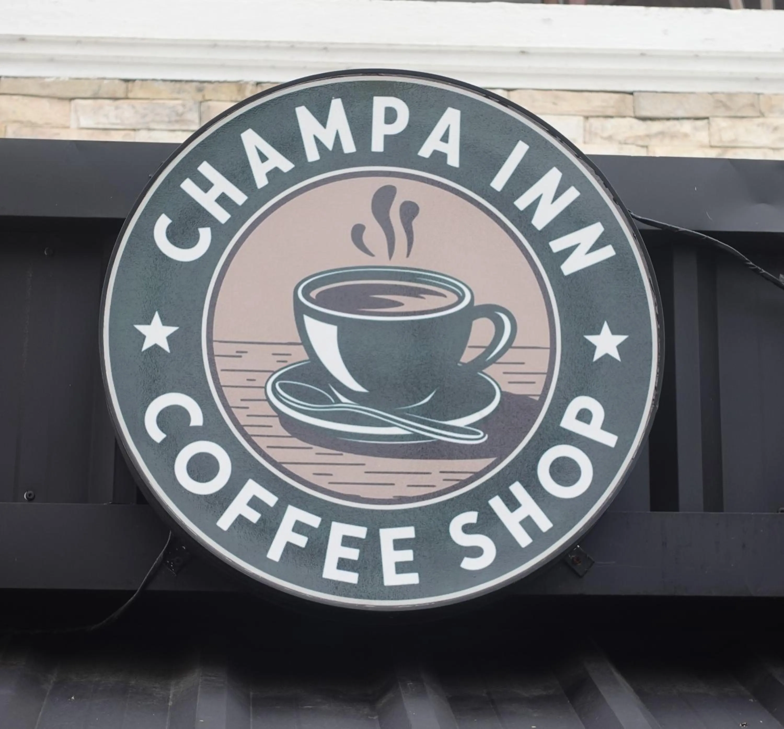 Coffee/tea facilities in Champa Inn Hotel