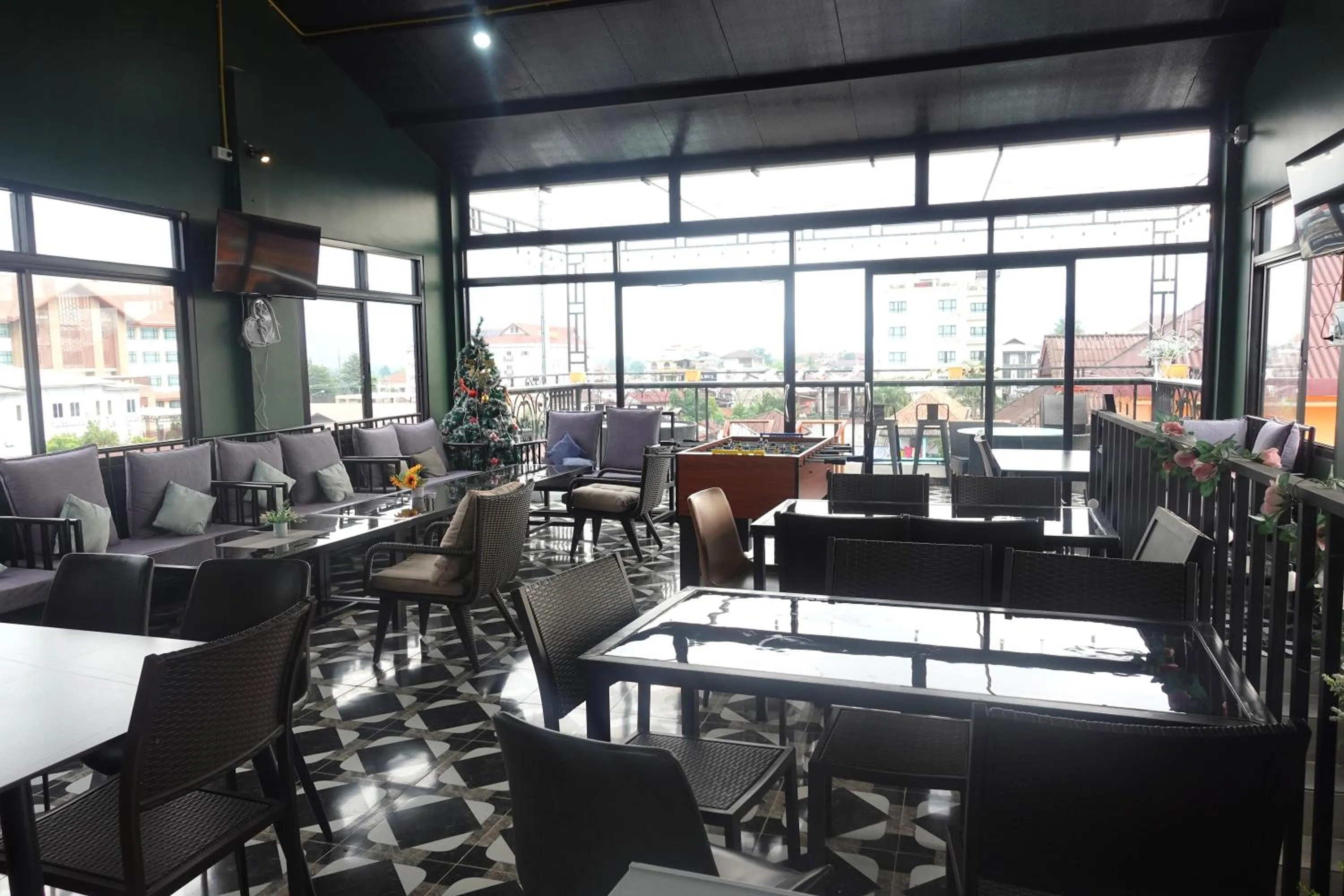 Seating area in Champa Inn Hotel