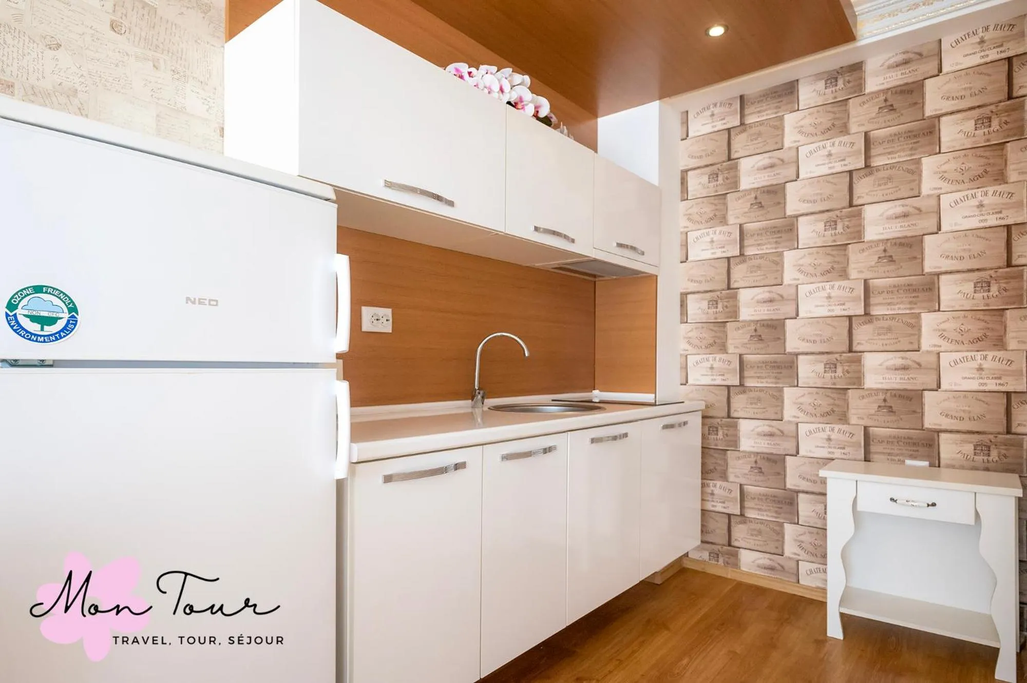 Kitchen or kitchenette in Mon Tour apartments