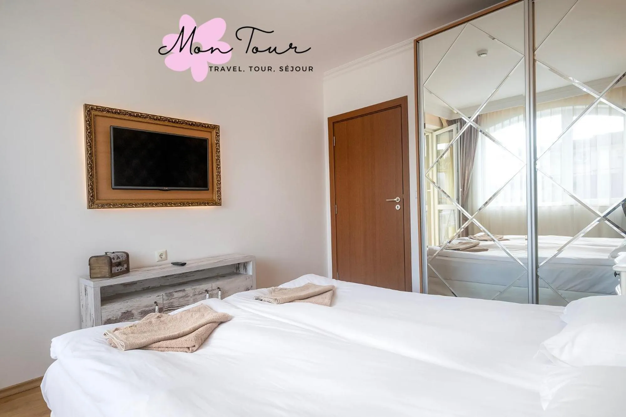 Bed in Mon Tour apartments