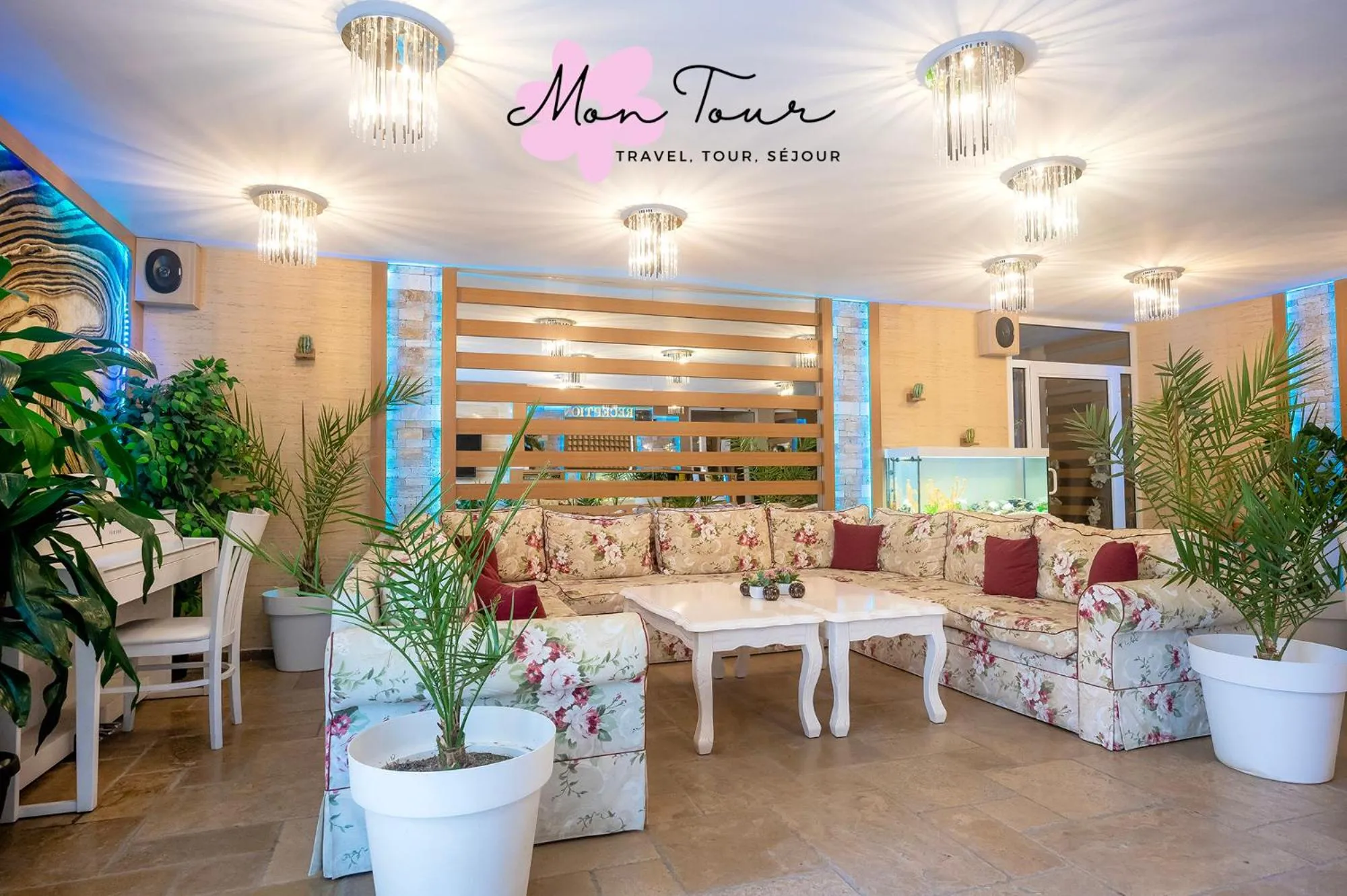 Lobby or reception in Mon Tour apartments