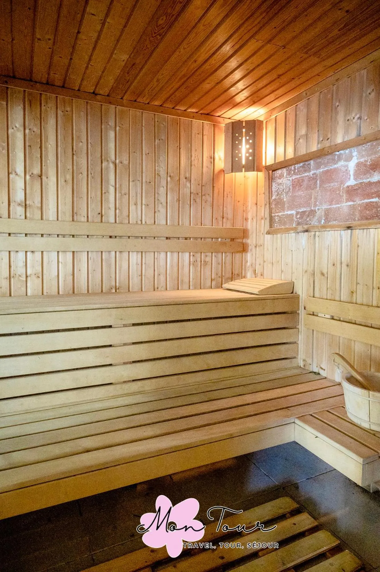 Sauna in Mon Tour apartments