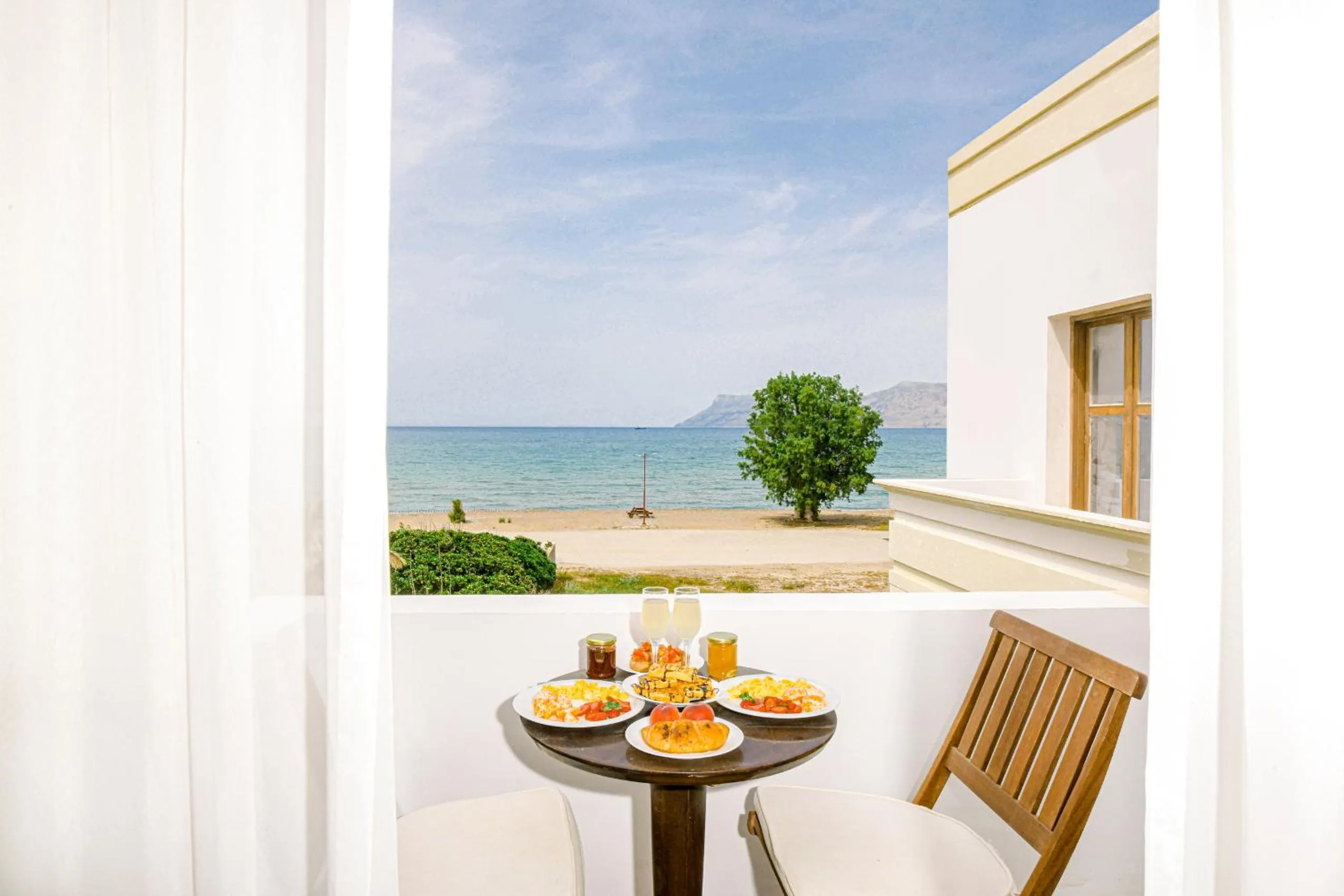 Day in Kissamos Bay Hotel