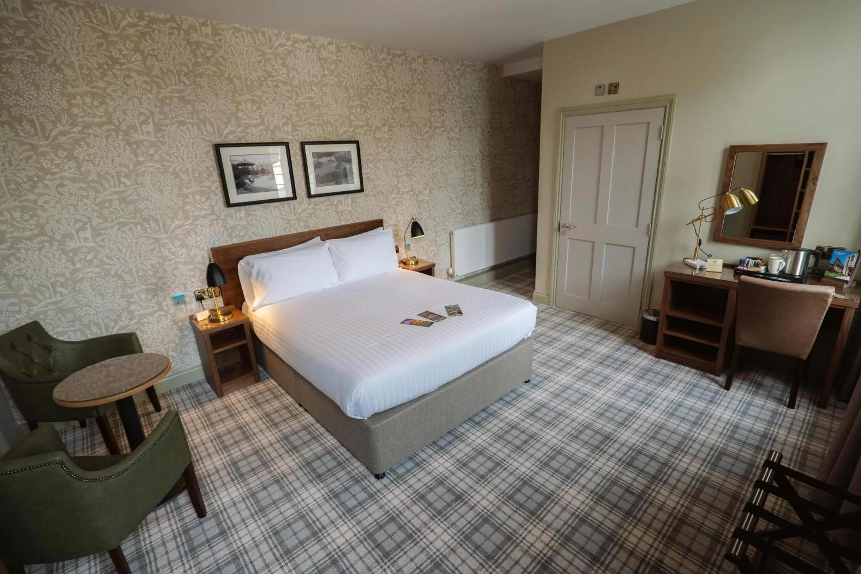 Bed in The Ripon Inn - The Inn Collection Group