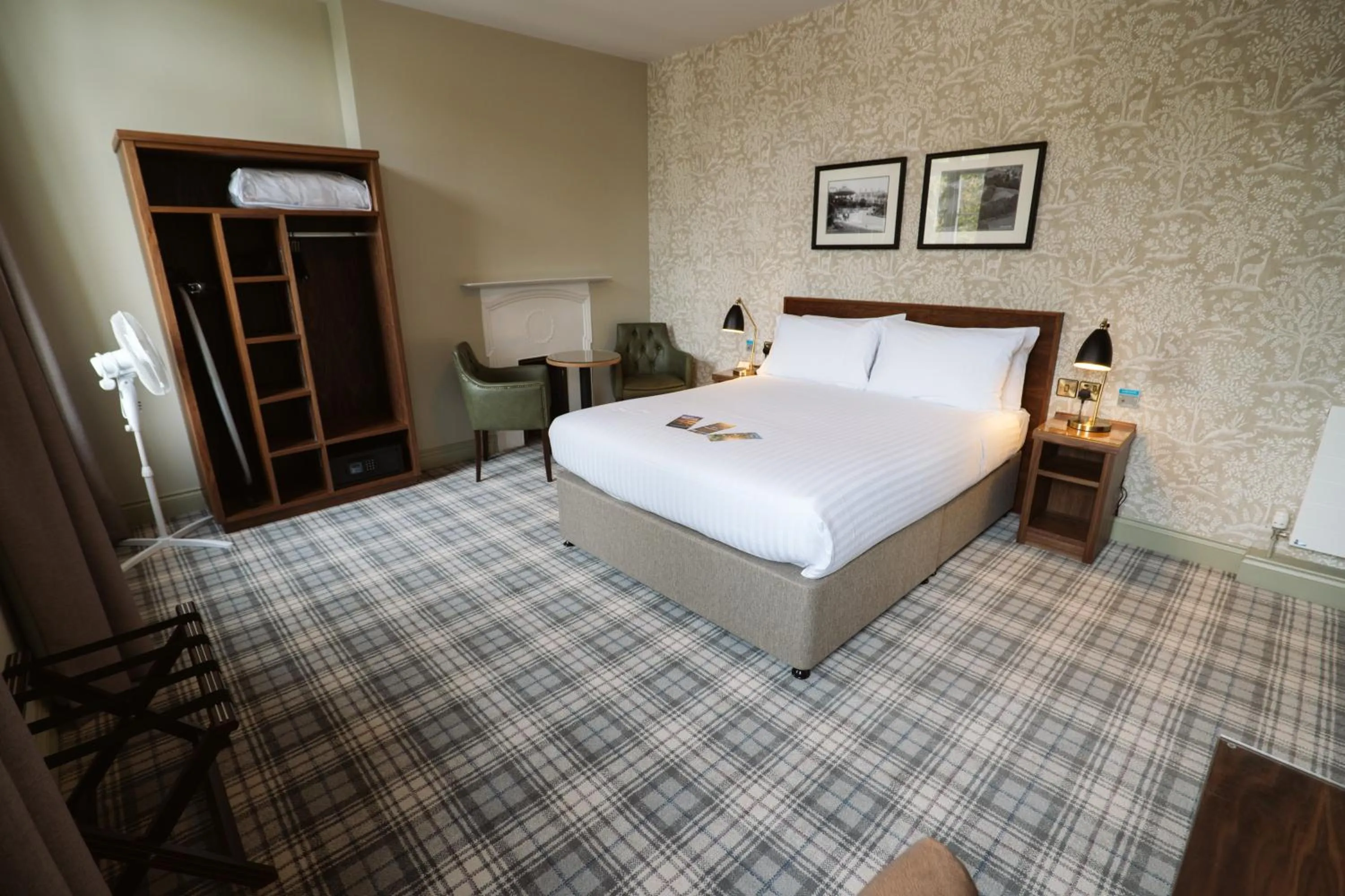 Bed in The Ripon Inn - The Inn Collection Group