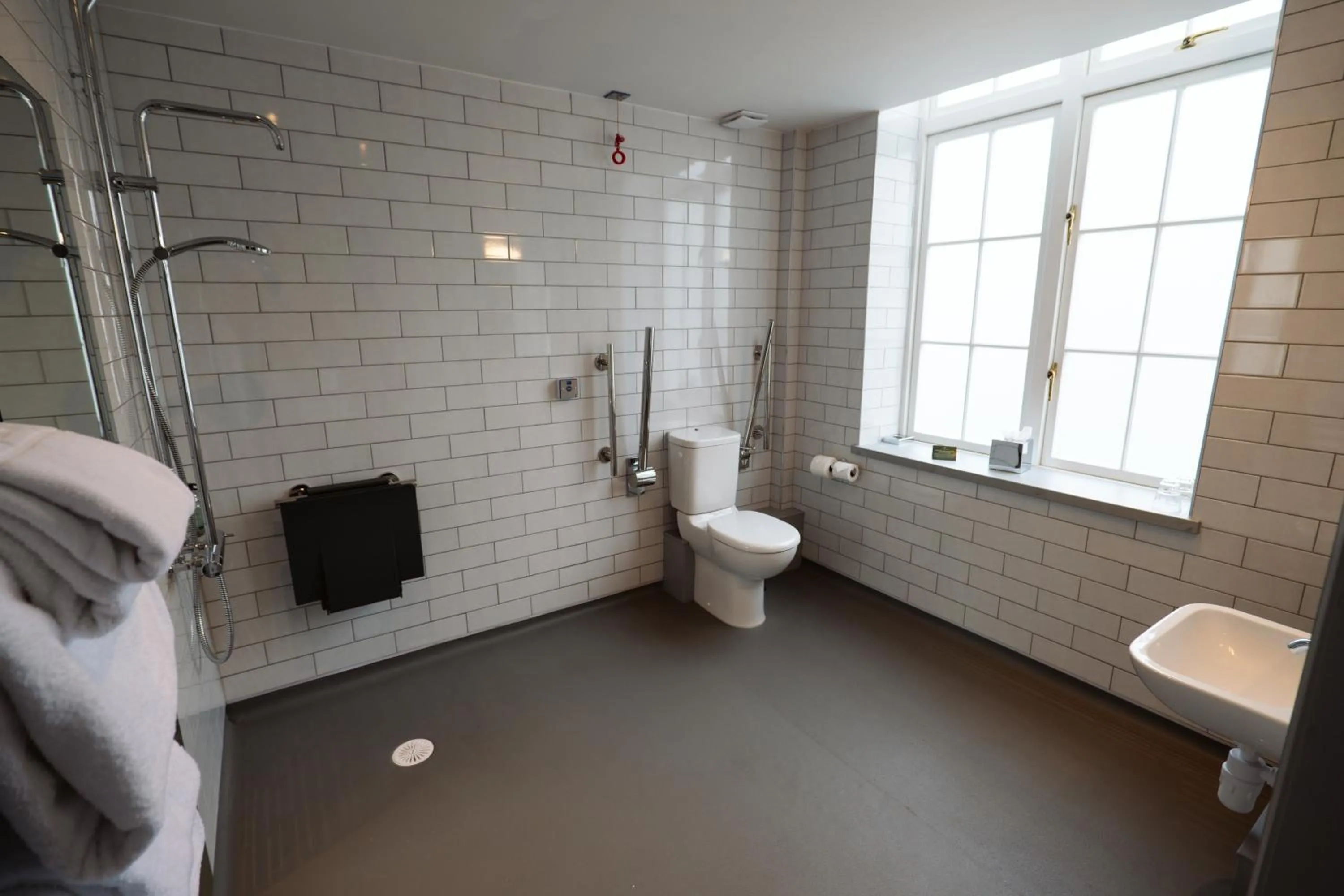 Facility for disabled guests in The Ripon Inn - The Inn Collection Group