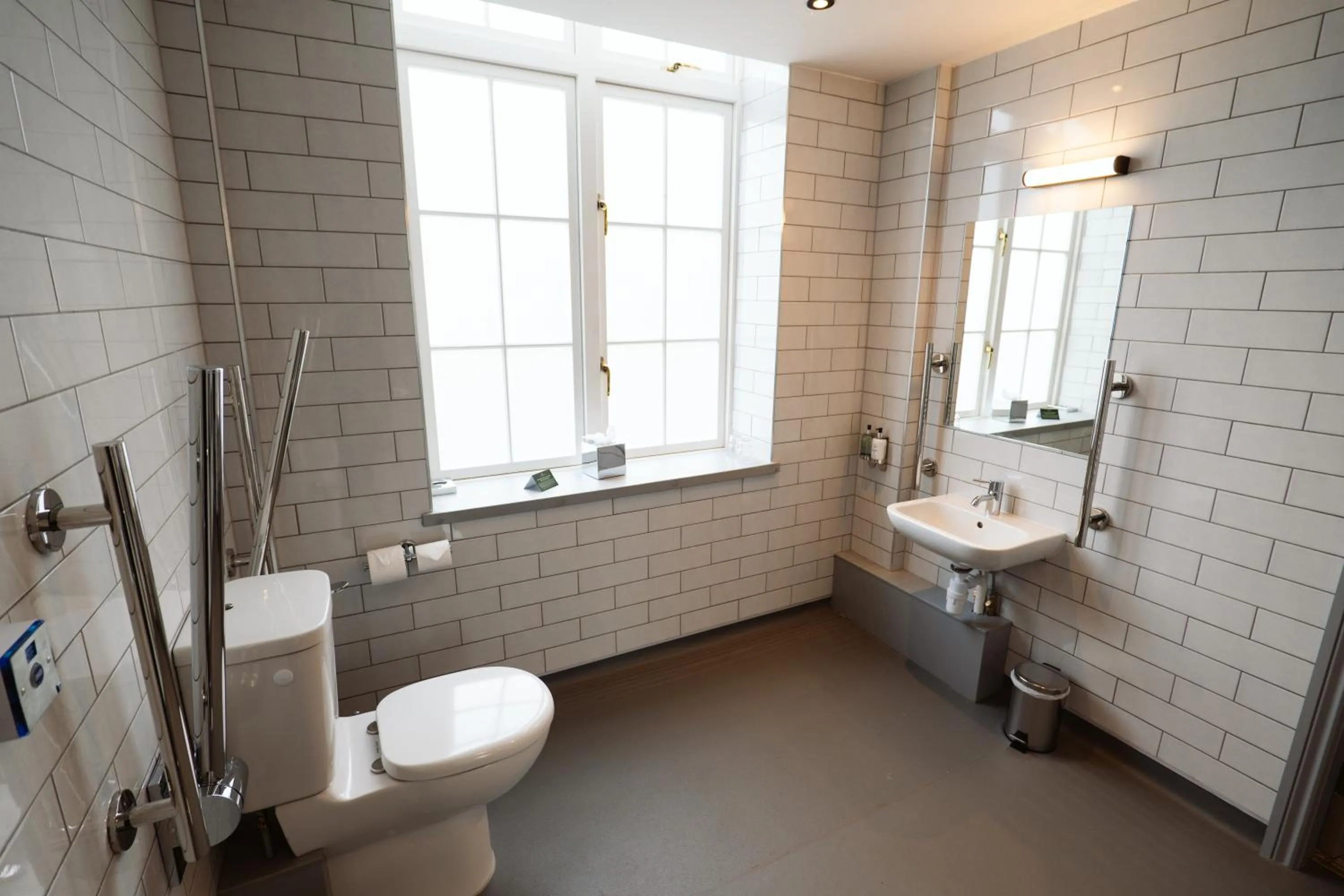 Facility for disabled guests in The Ripon Inn - The Inn Collection Group