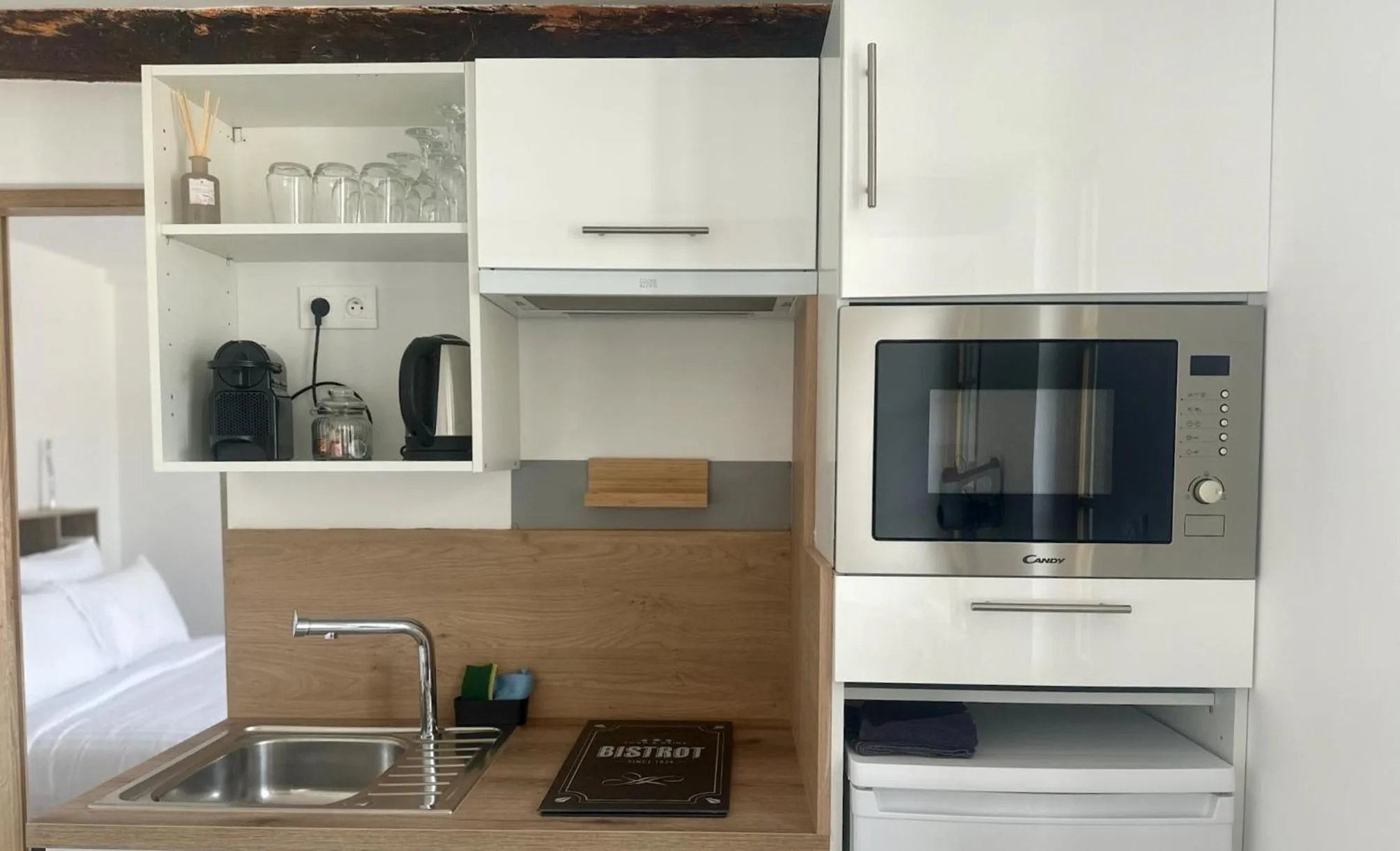 Kitchen or kitchenette in L'Appart des Platanes